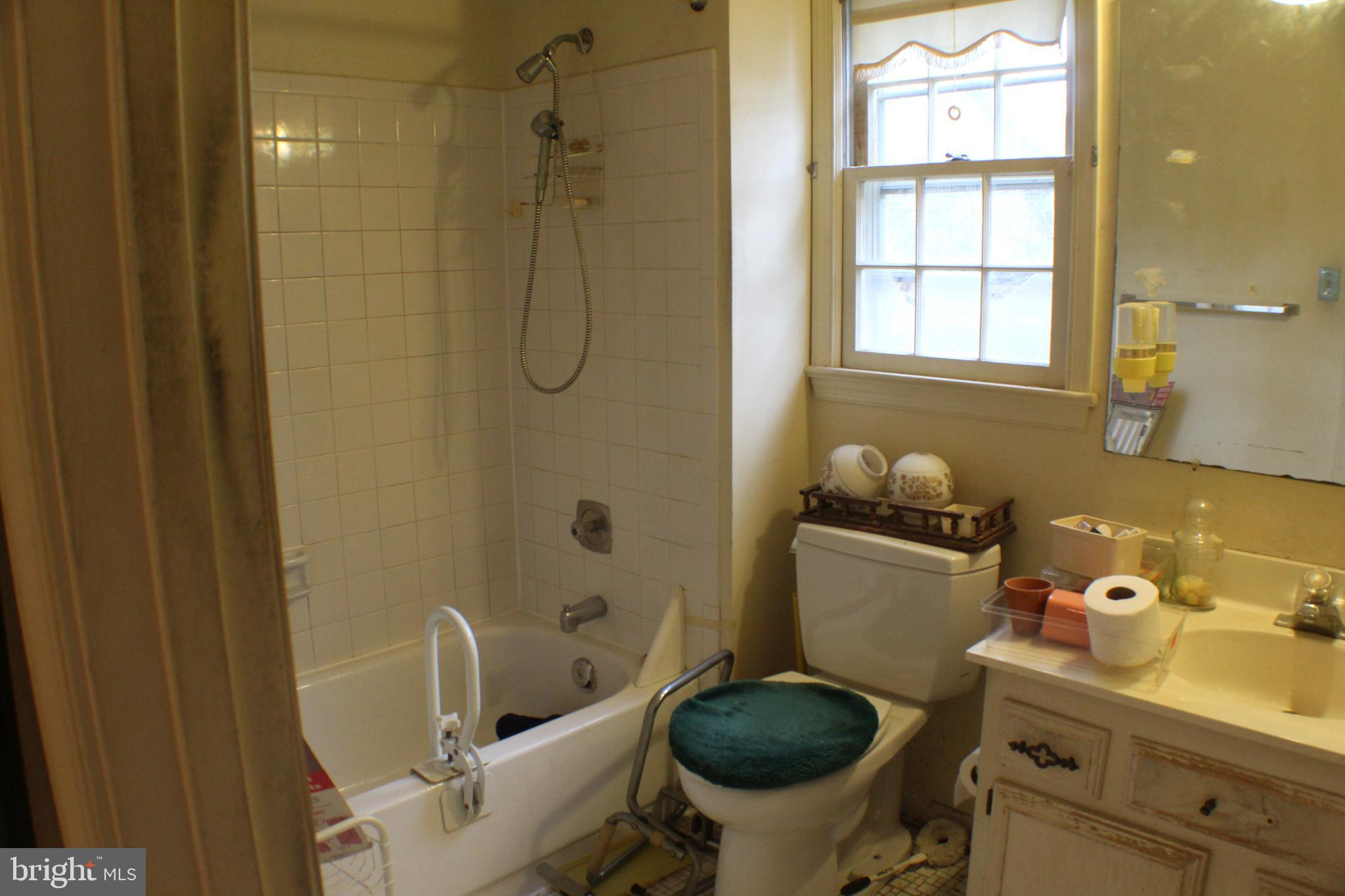 GLENWOOD MANOR - Residential