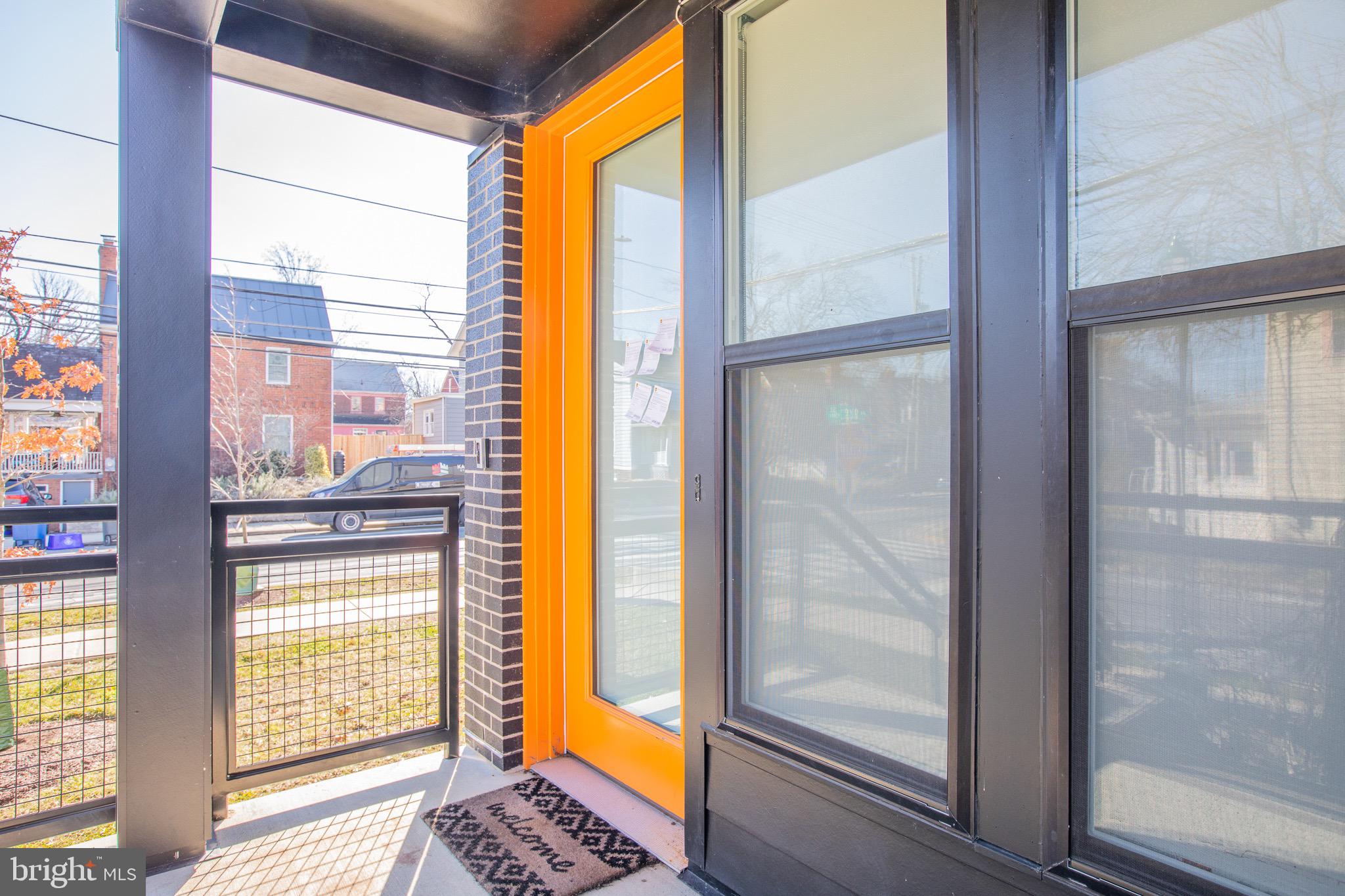 SILVER SPRING - Residential Lease