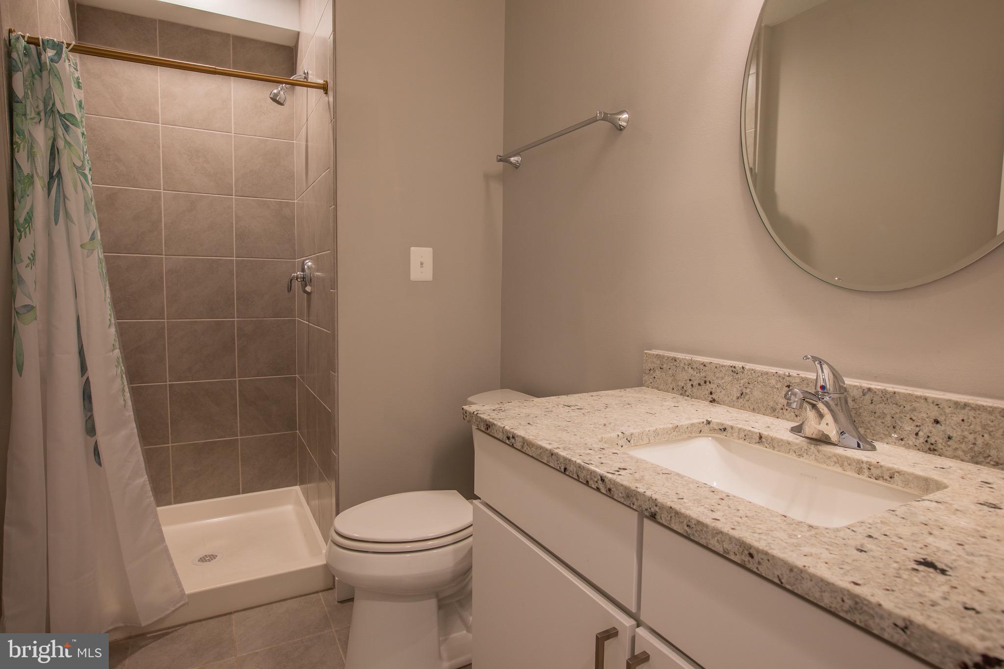 SILVER SPRING - Residential Lease