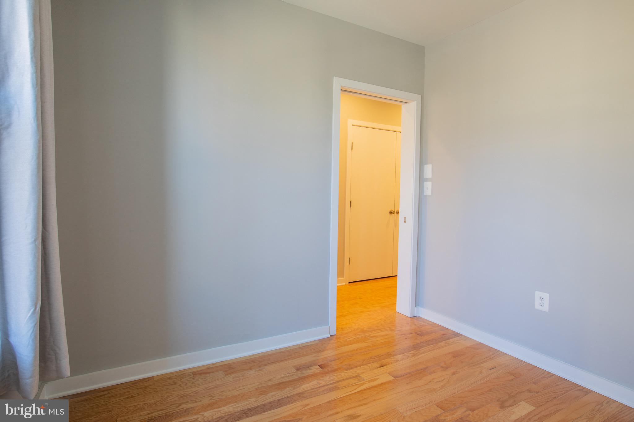 SILVER SPRING - Residential Lease