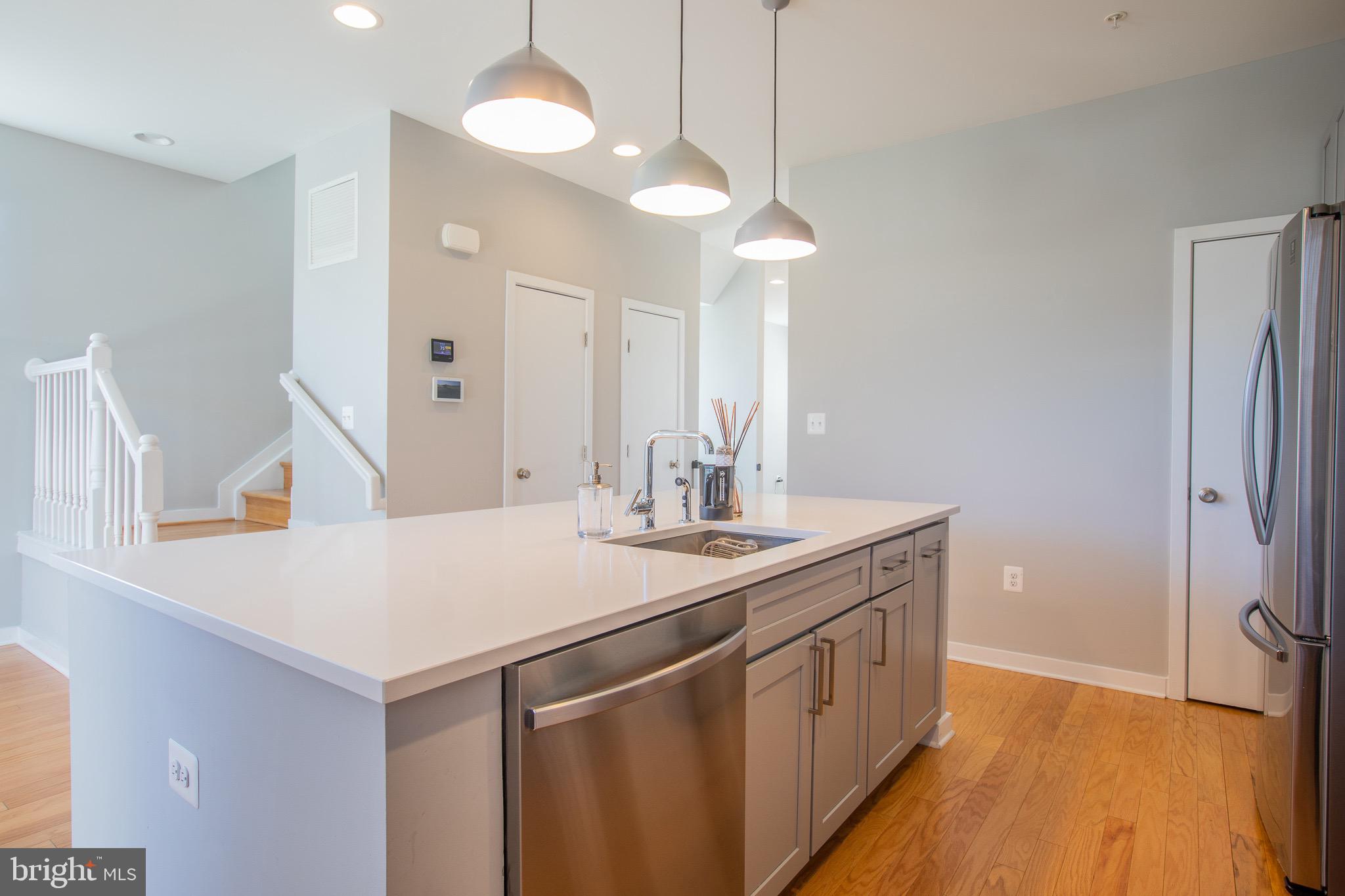 SILVER SPRING - Residential Lease