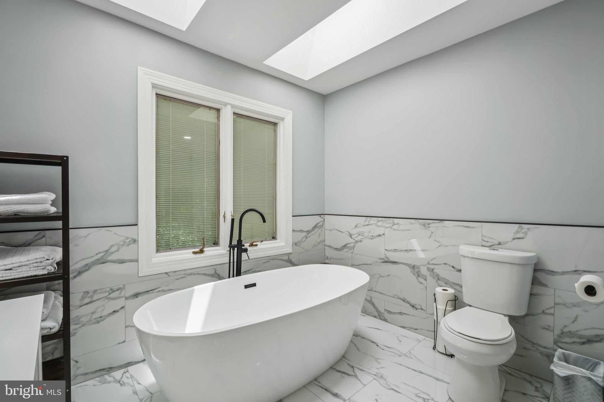 WEST RIDGE - Residential