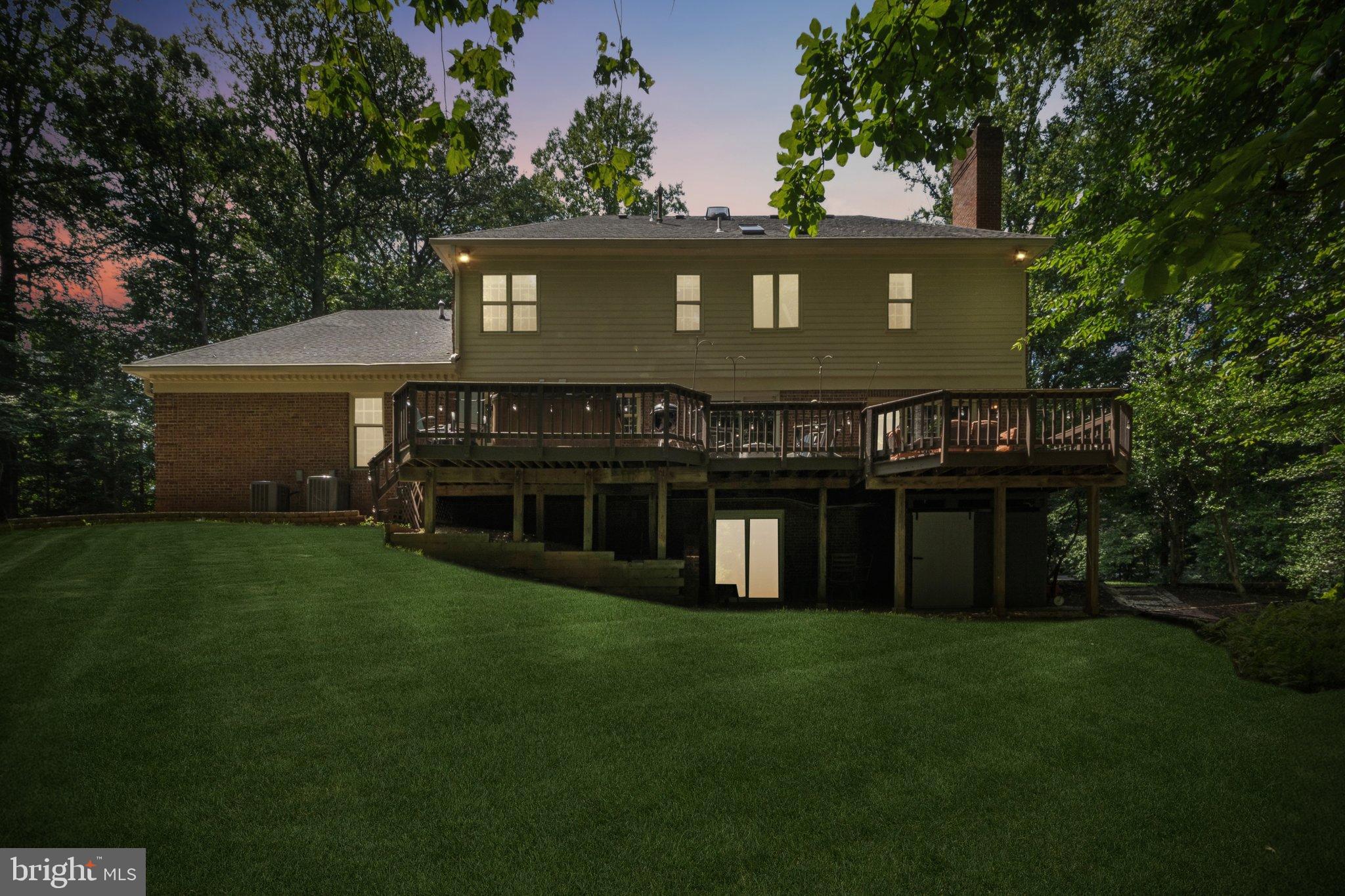 WEST RIDGE - Residential