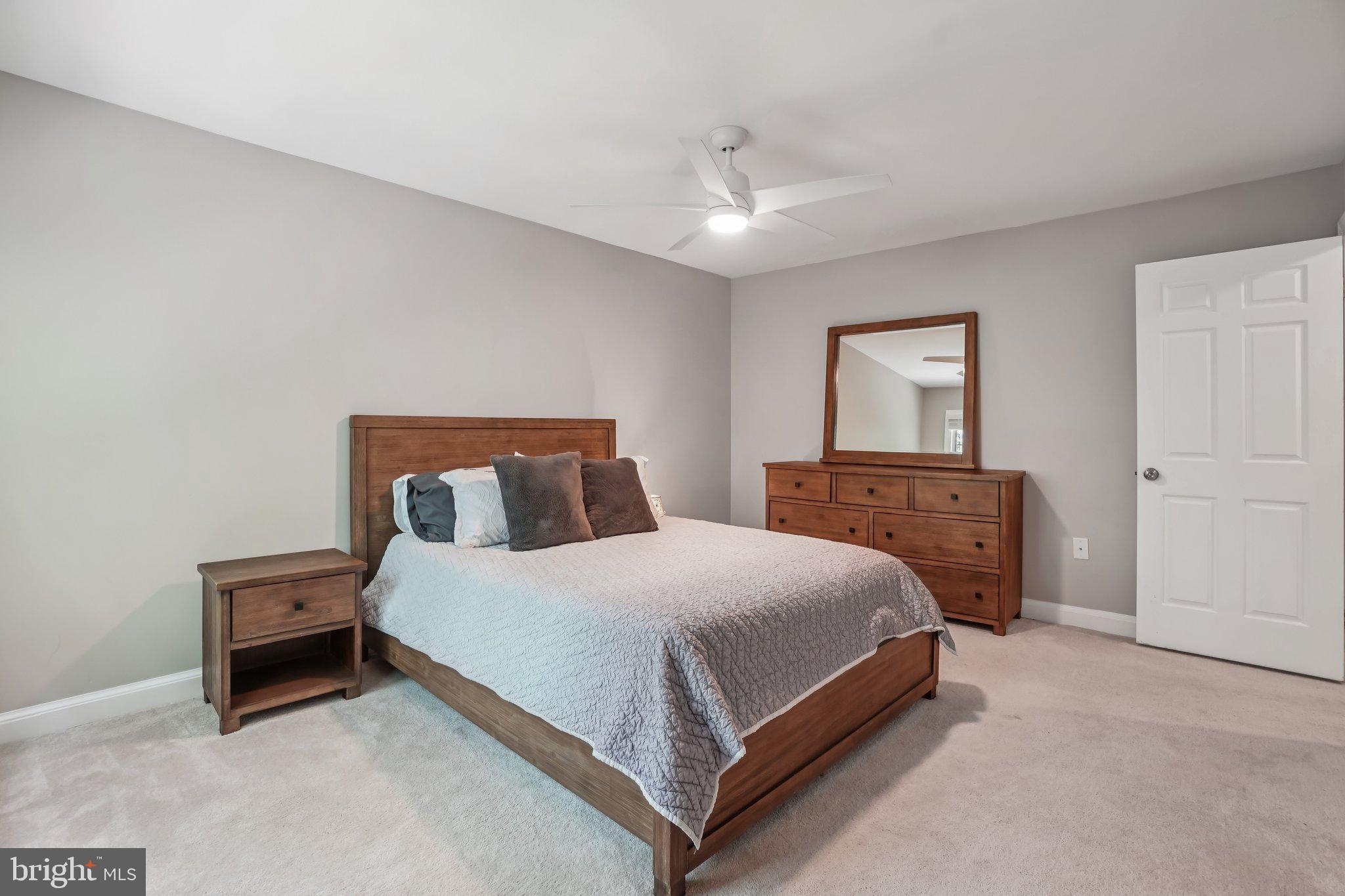 WEST RIDGE - Residential