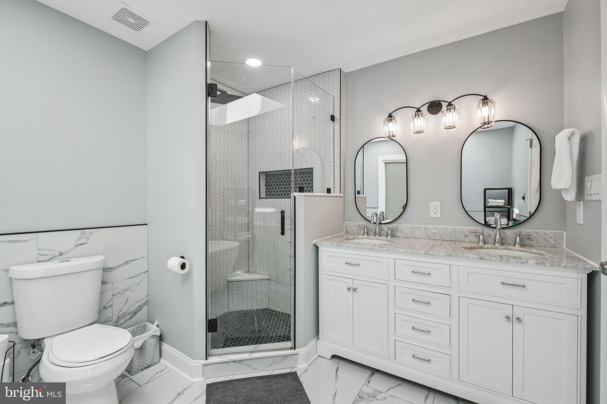 WEST RIDGE - Residential