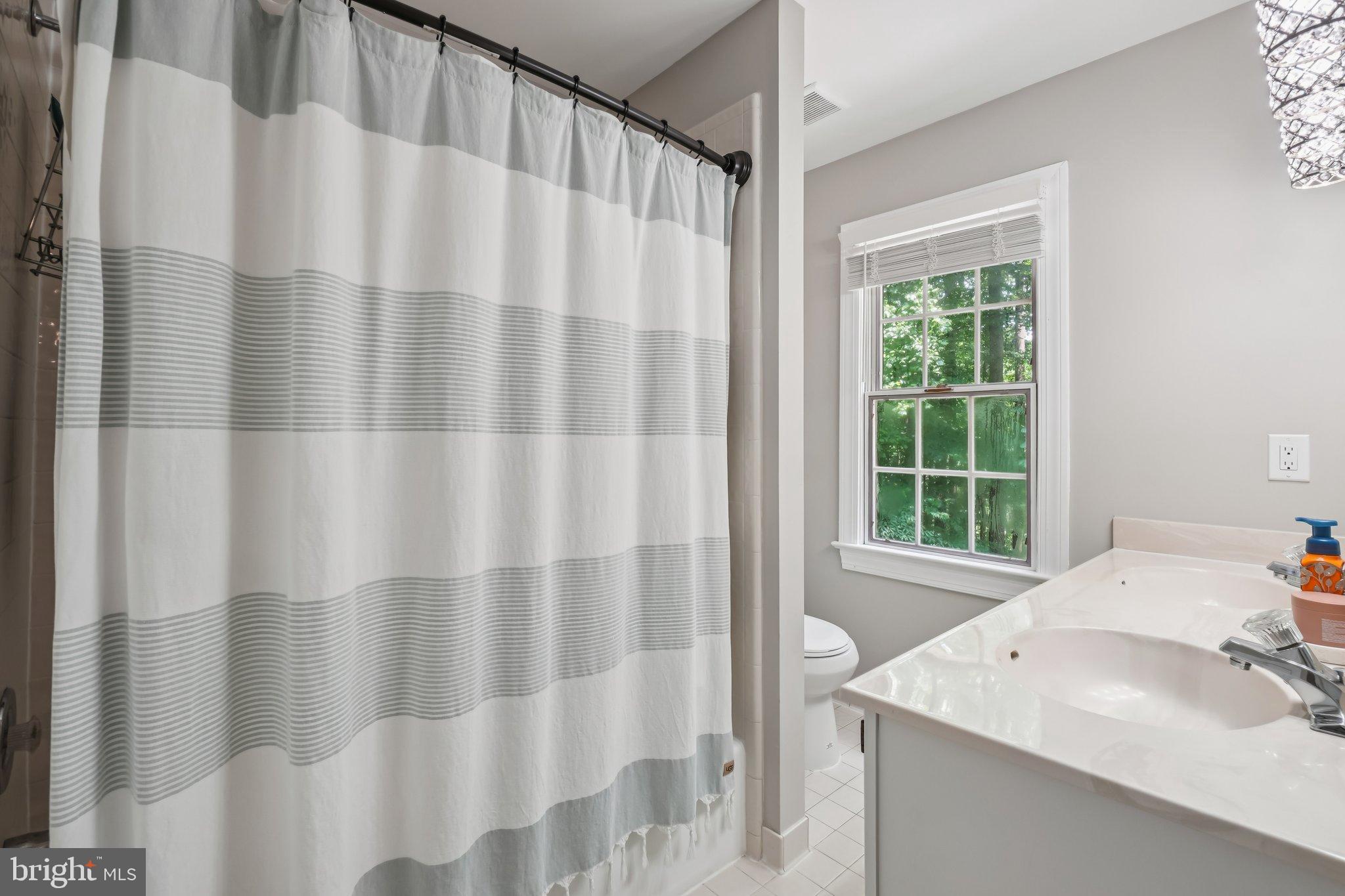 WEST RIDGE - Residential