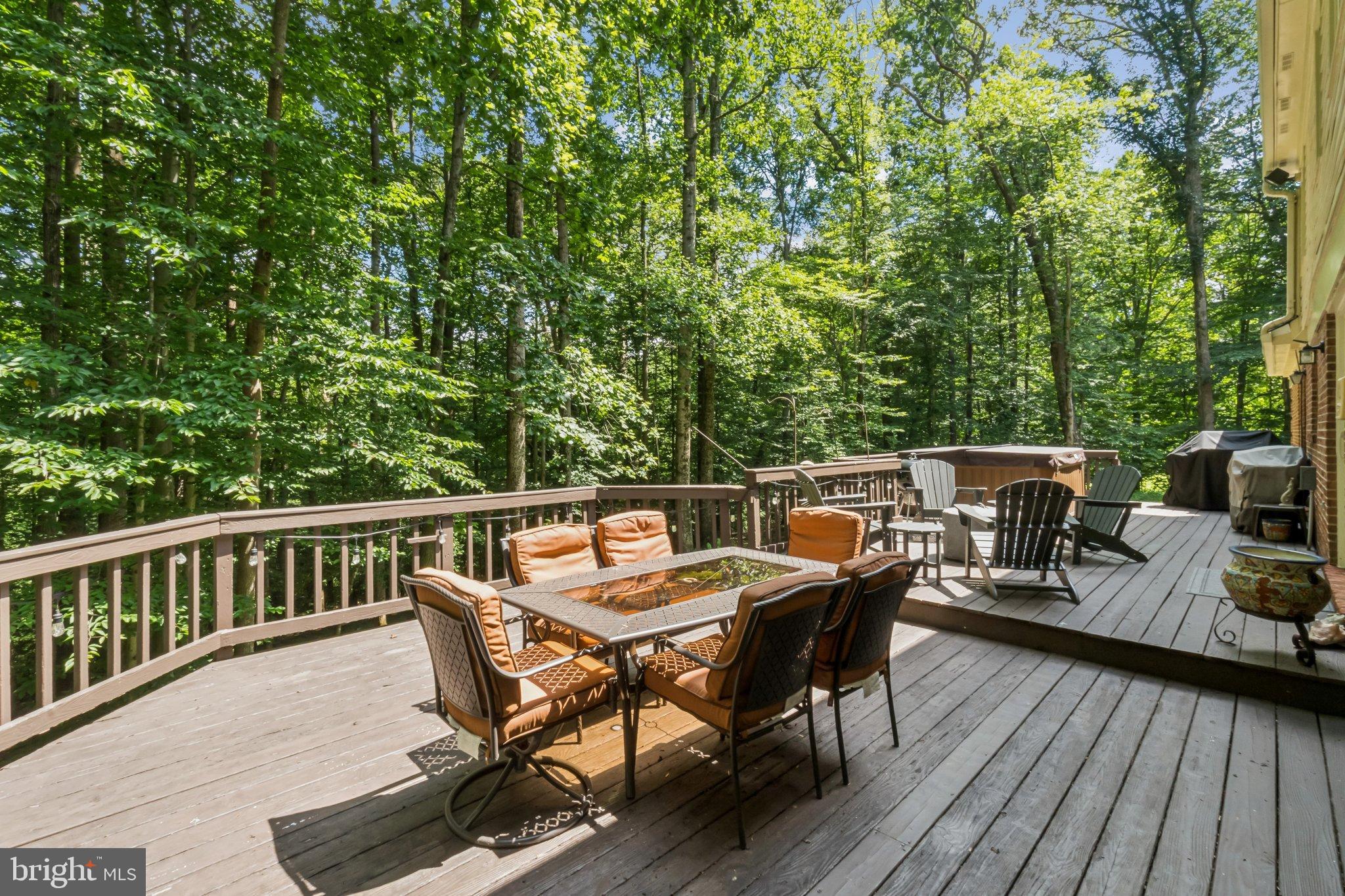 WEST RIDGE - Residential