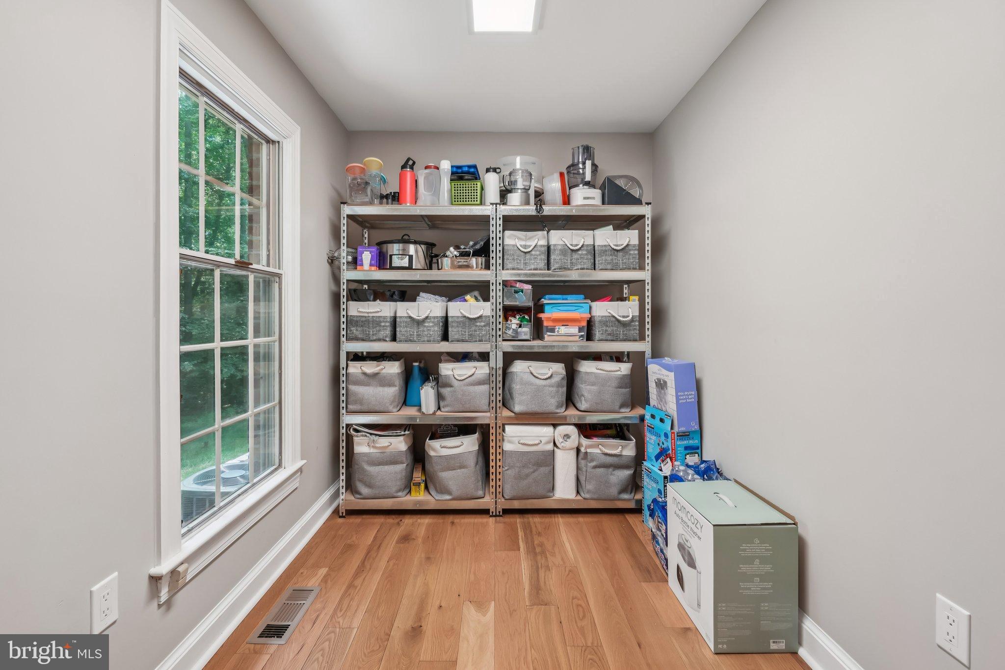 WEST RIDGE - Residential