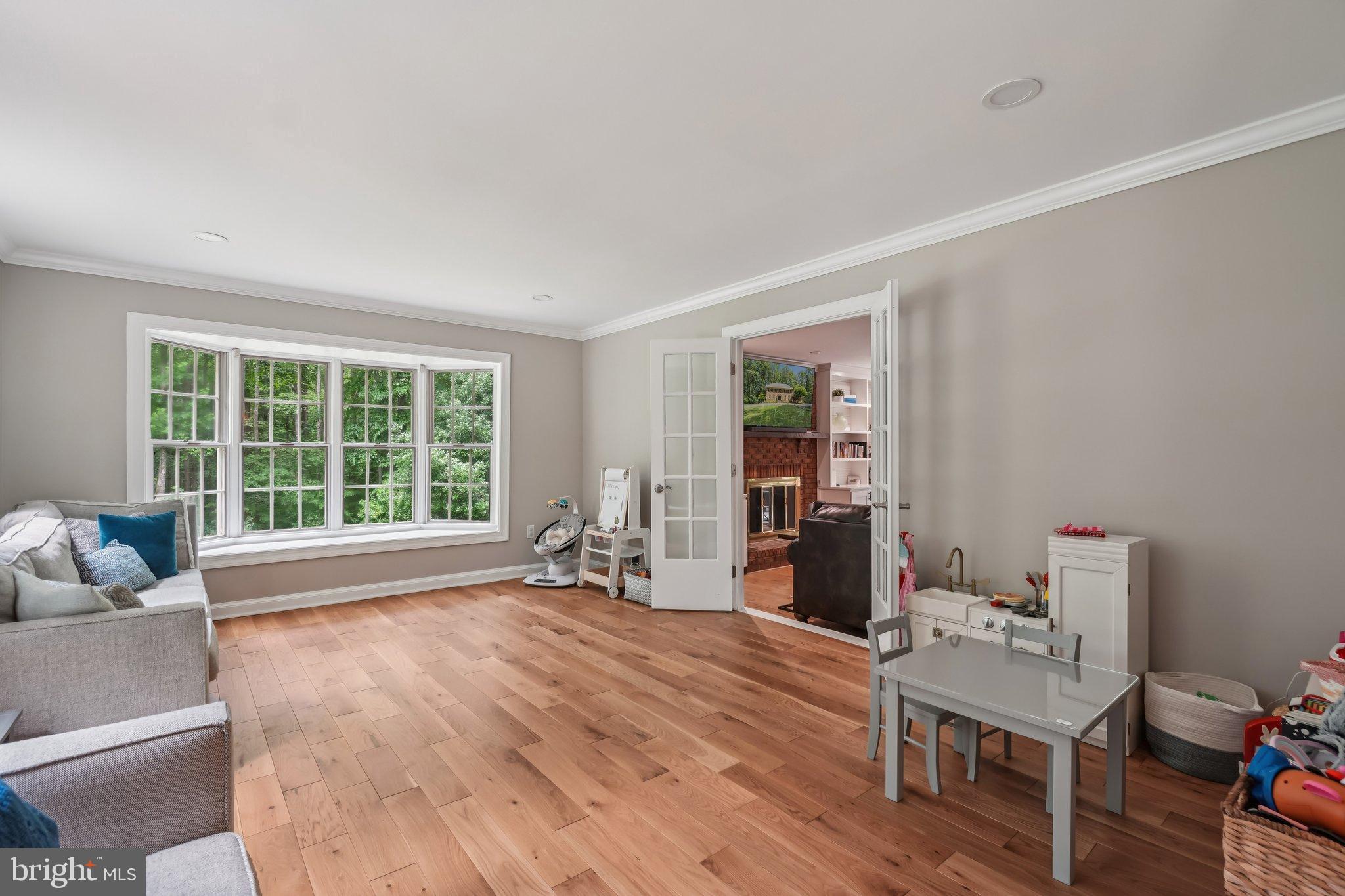 WEST RIDGE - Residential