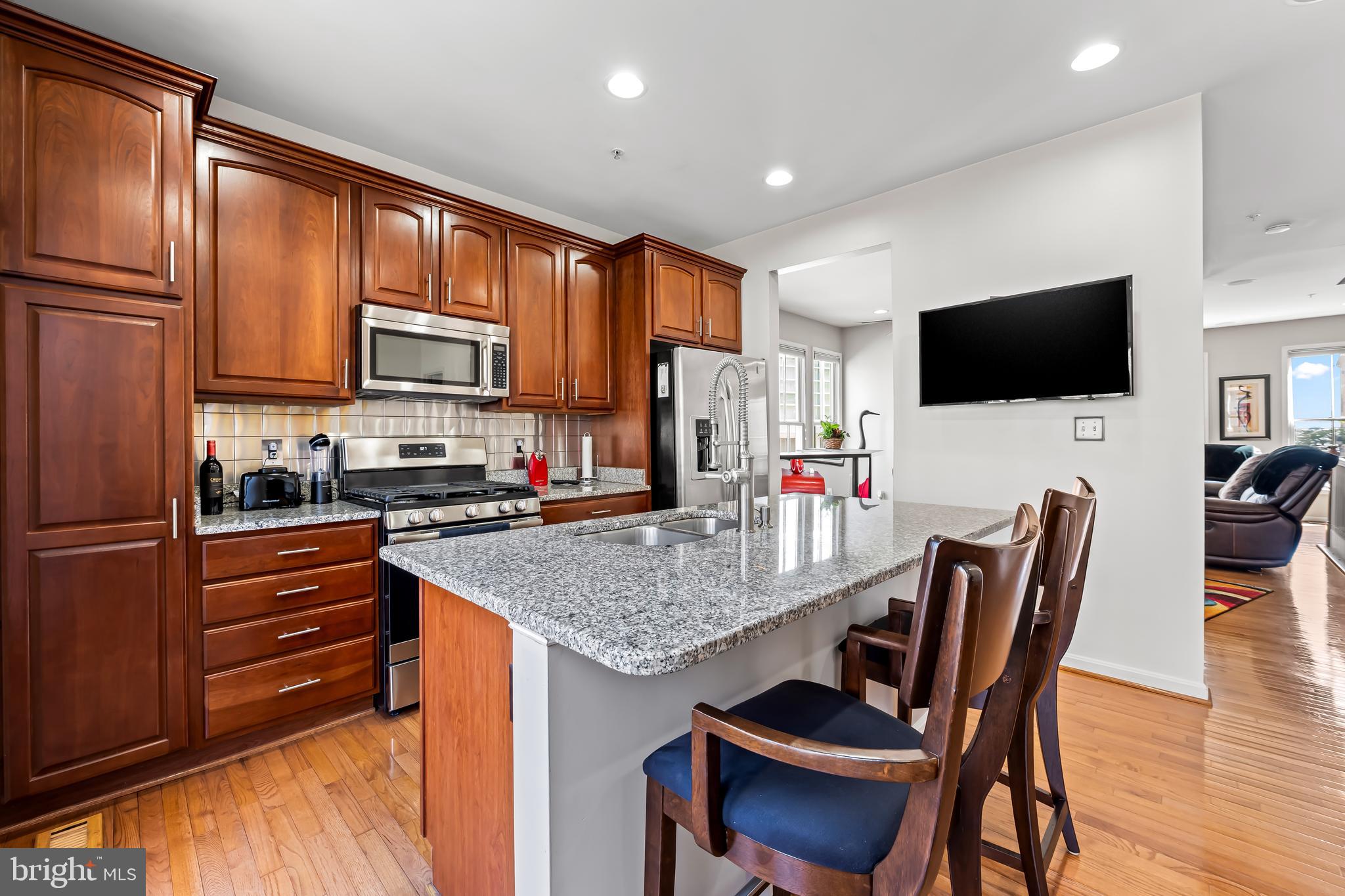 CANTON - Residential