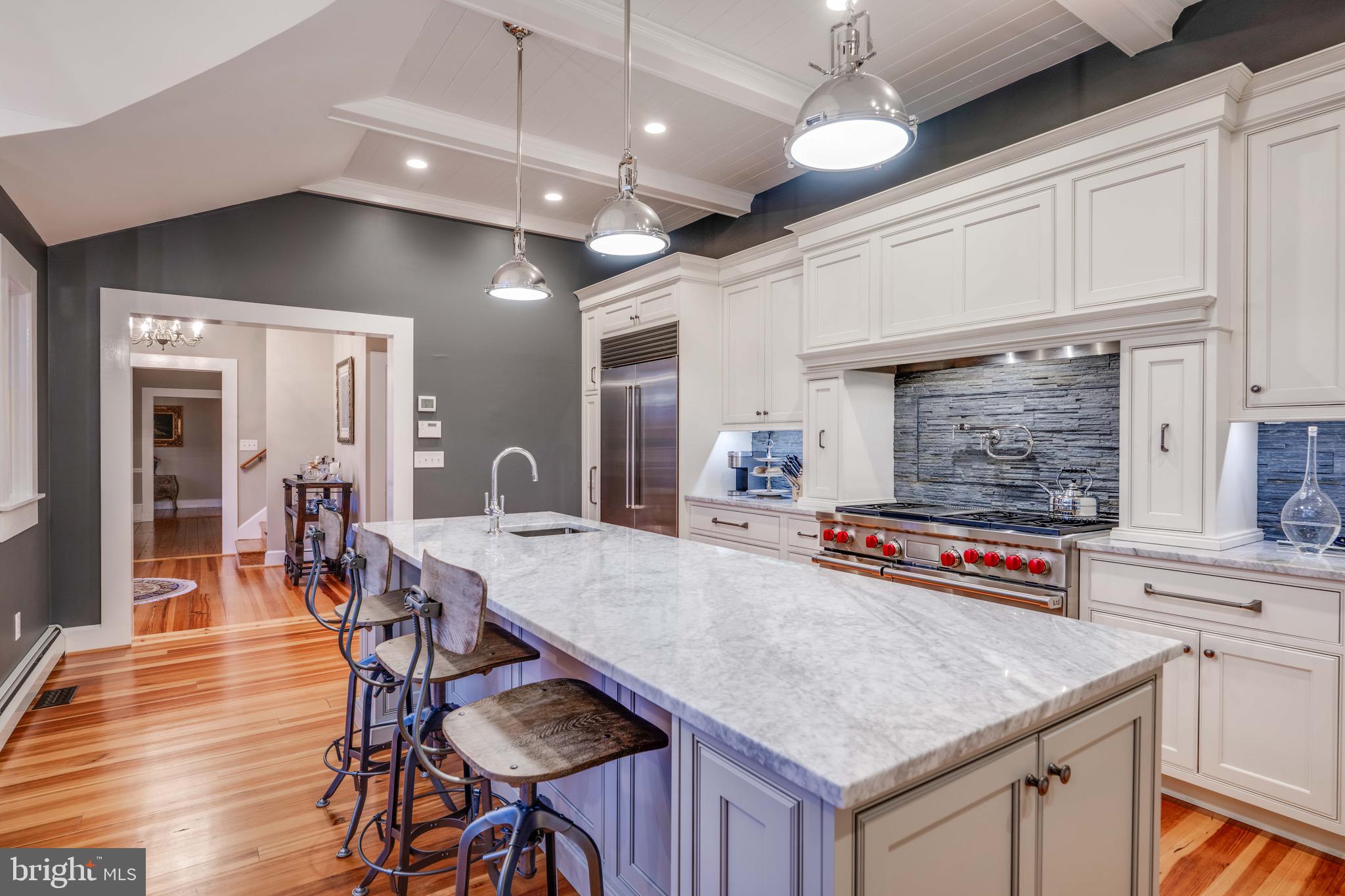 WORTHINGTON VALLEY - Residential Lease