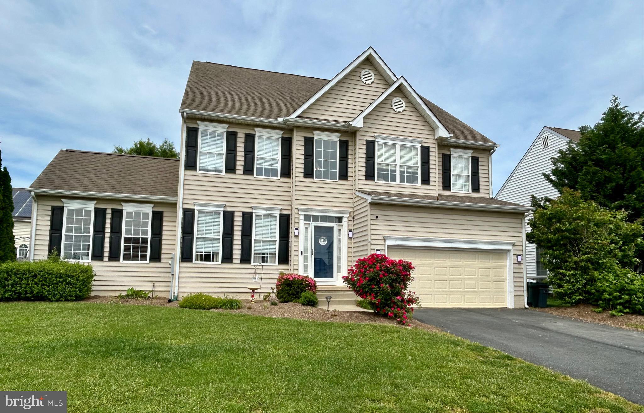 109 E MEADOW DRIVE