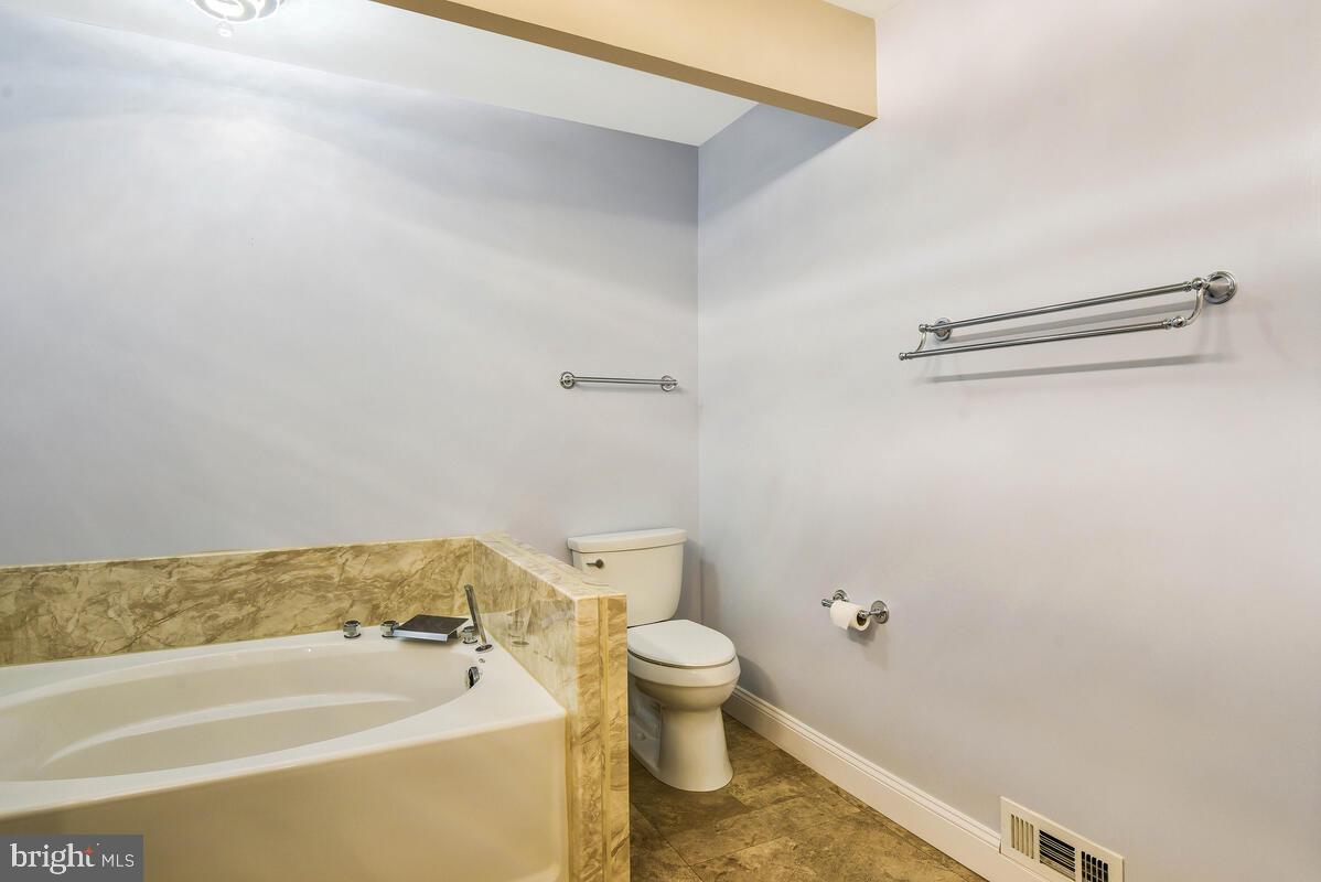 WOODFIELD ESTATES - Residential