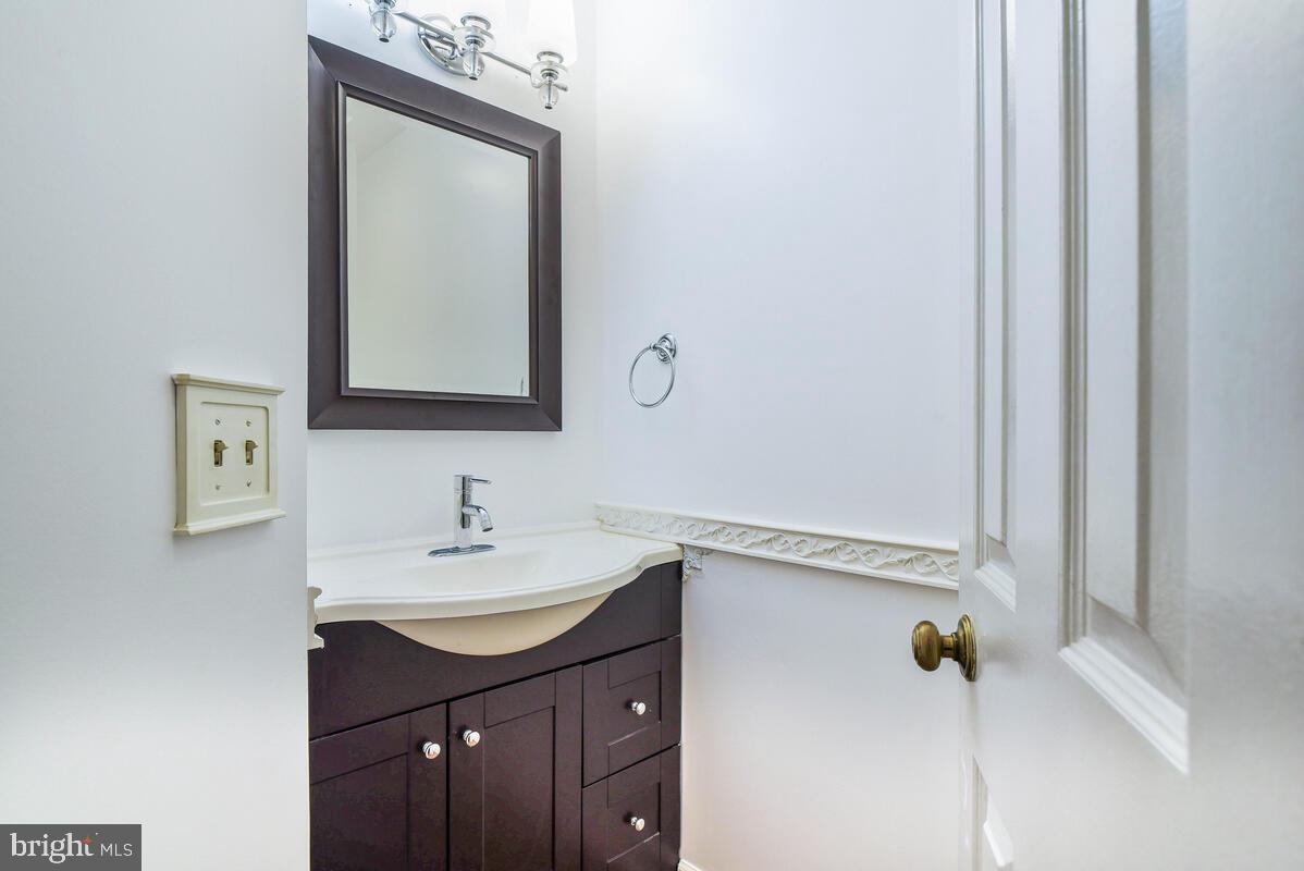 WOODFIELD ESTATES - Residential