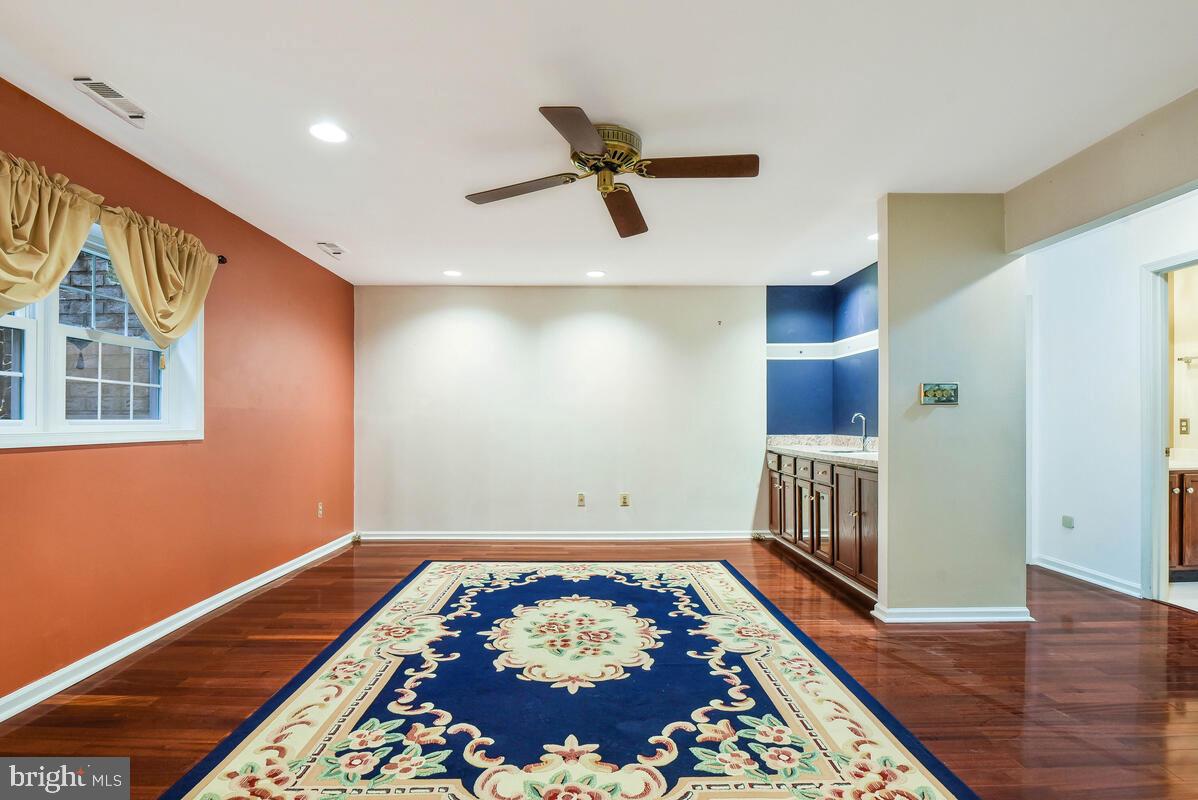 WOODFIELD ESTATES - Residential