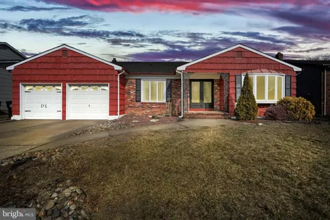 8 Van Drive, Bordentown, NJ 08505 - MLS#: NJBL2082192