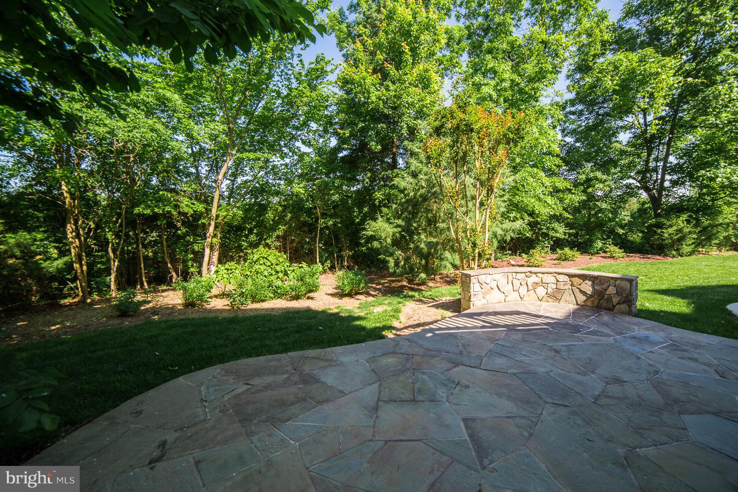 SOUTH RIDING - Residential