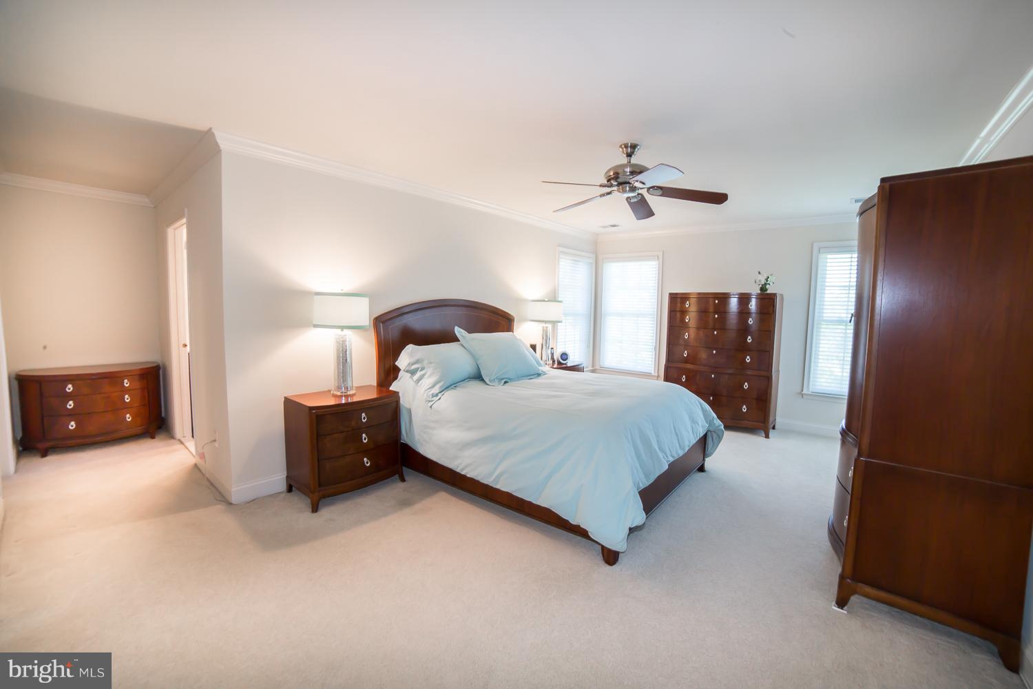 SOUTH RIDING - Residential