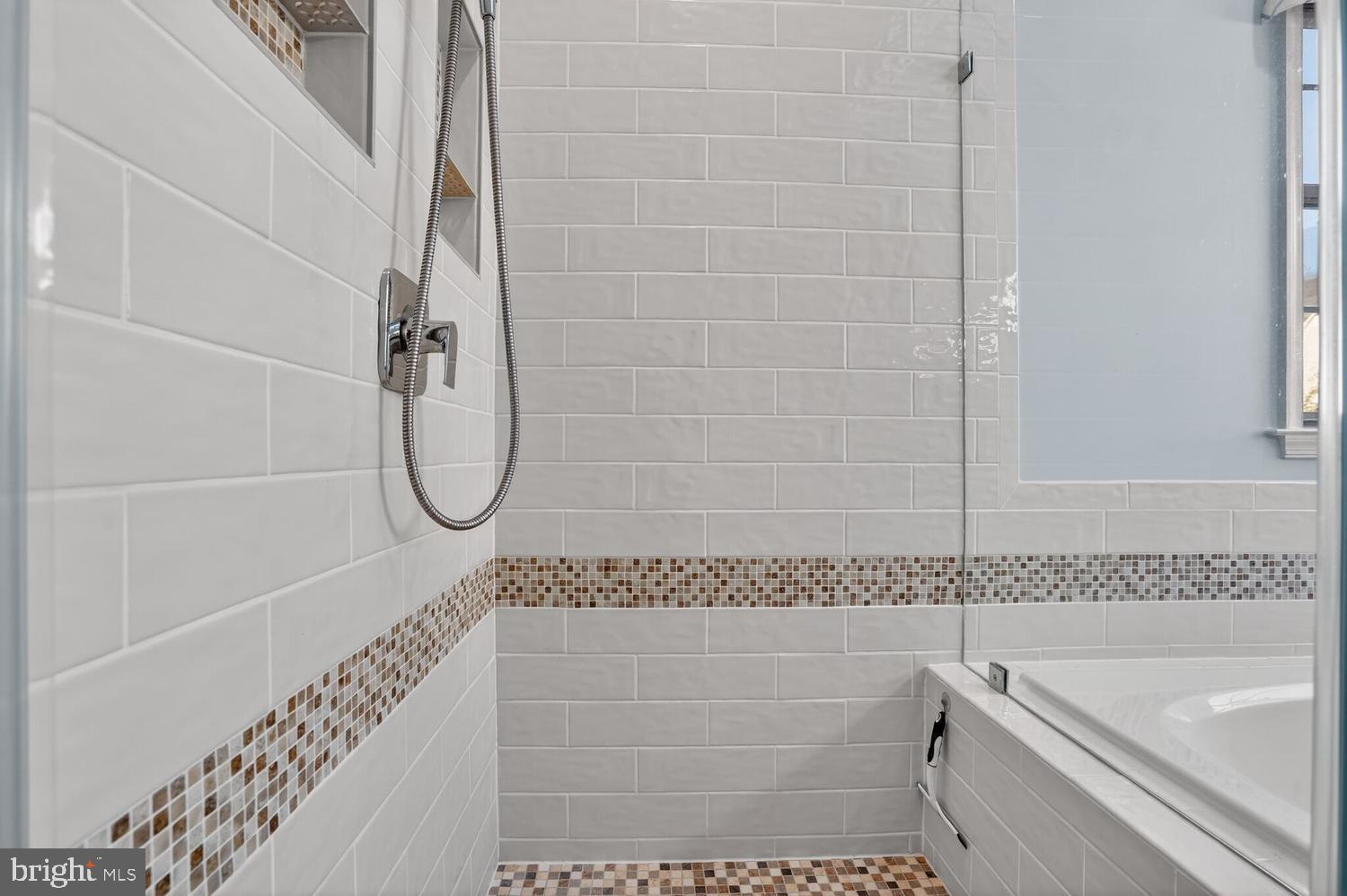 BARRINGTON - Residential