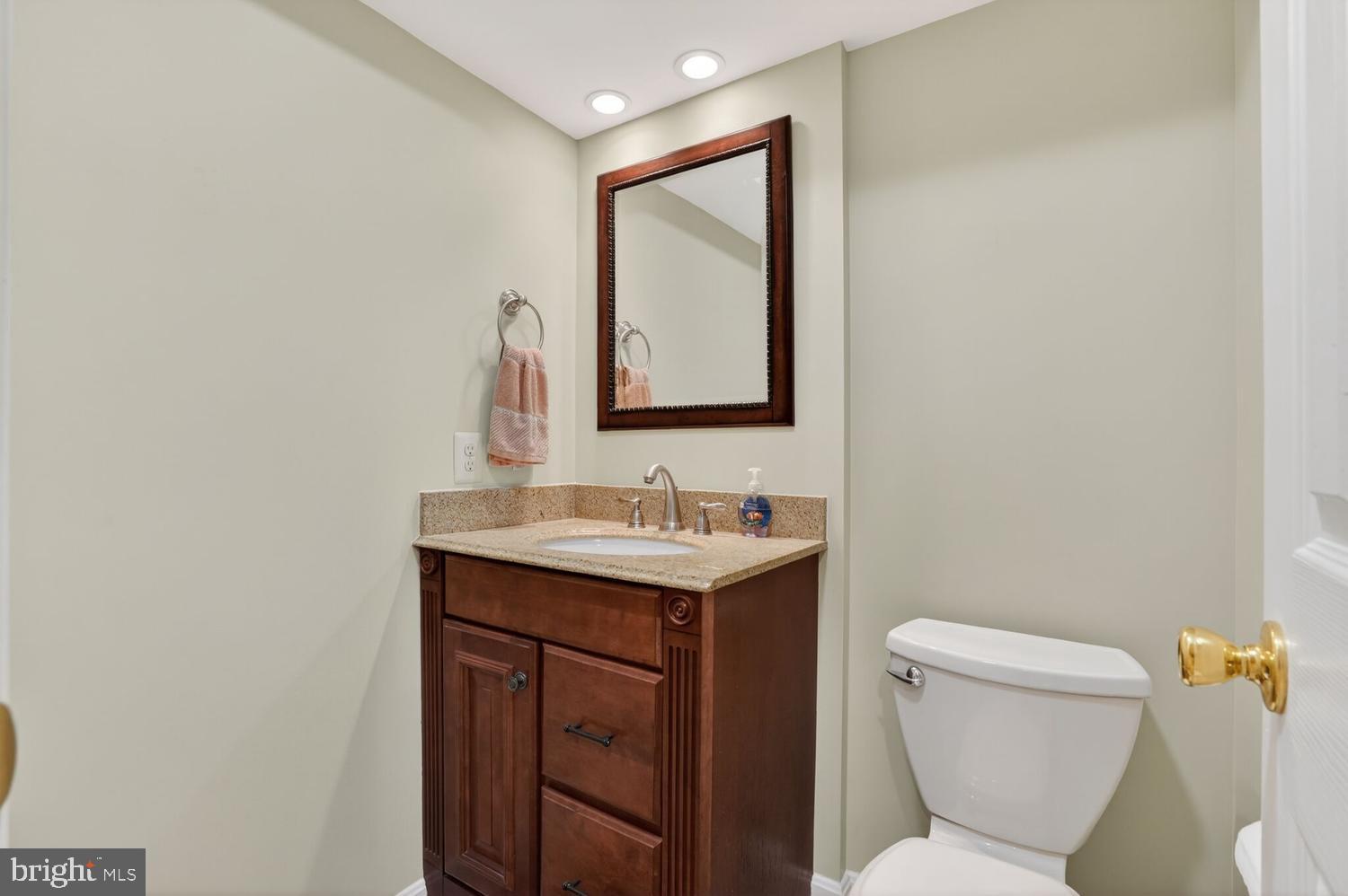 BARRINGTON - Residential