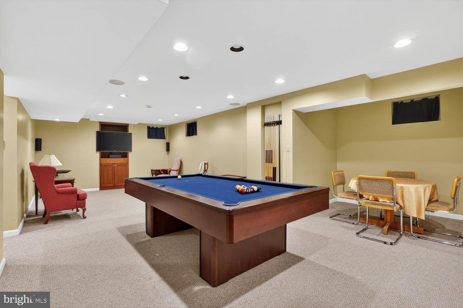 BARRINGTON - Residential