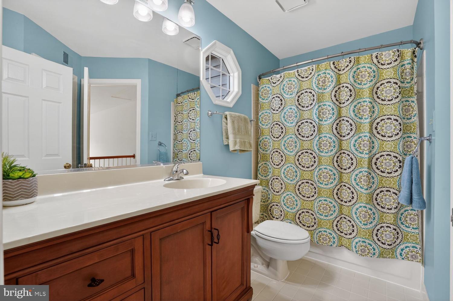 BARRINGTON - Residential