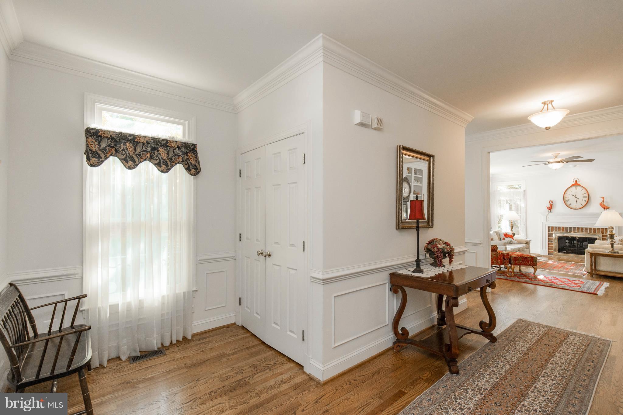 AYRLAWN - Residential