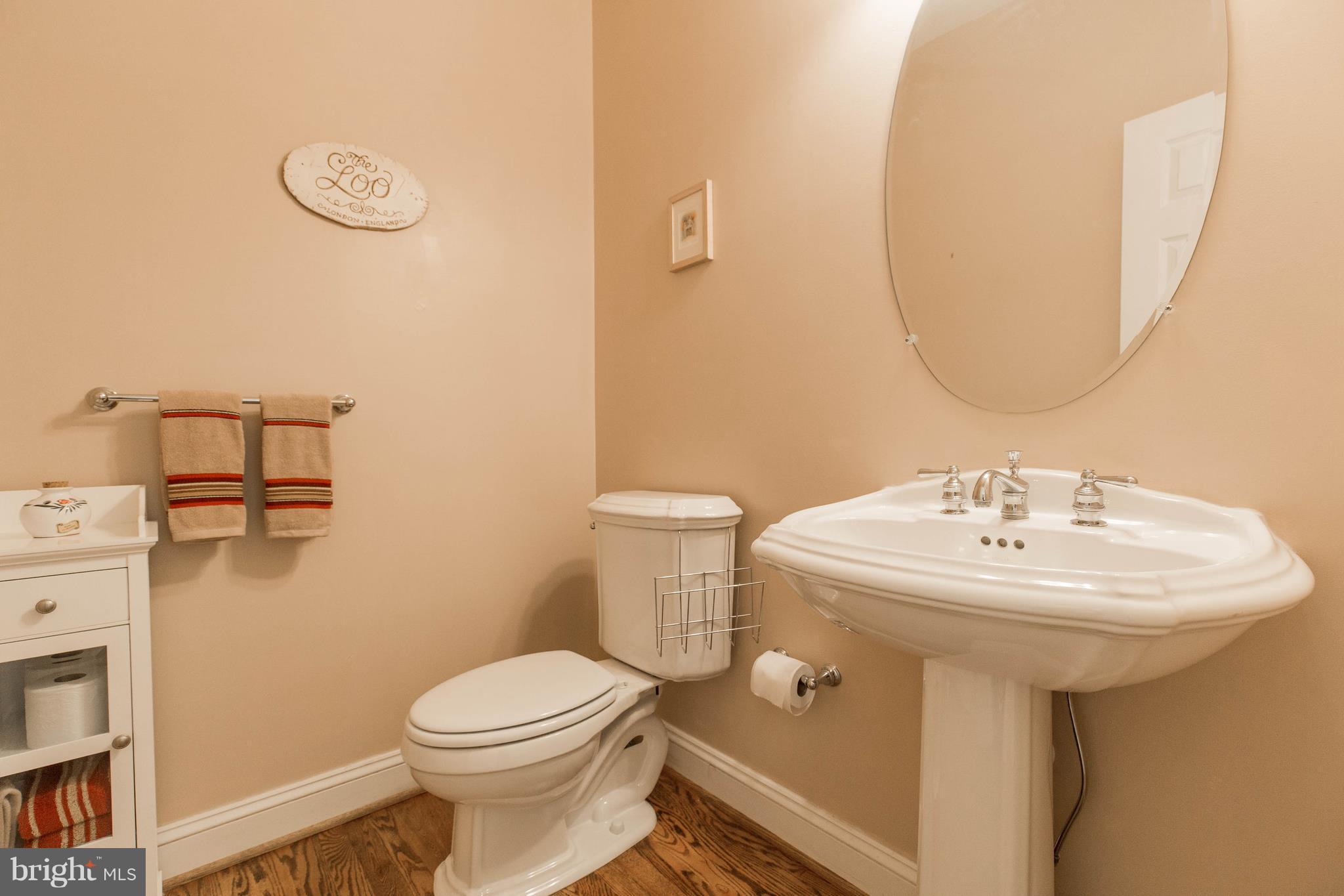 AYRLAWN - Residential