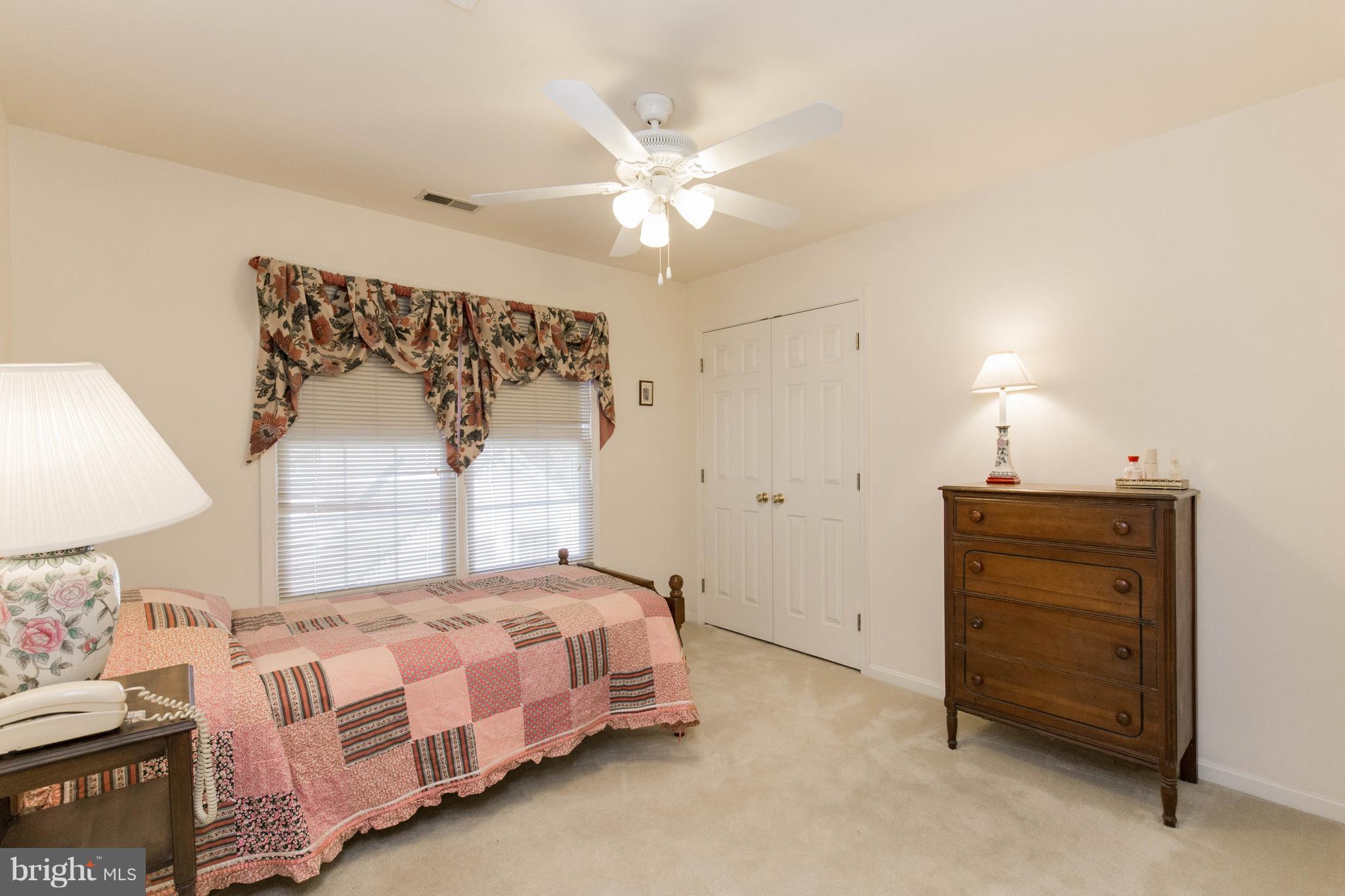 AYRLAWN - Residential