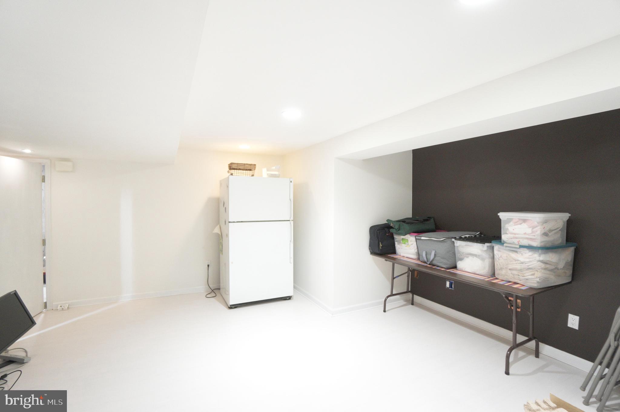 STONE RIDGE - Residential Lease