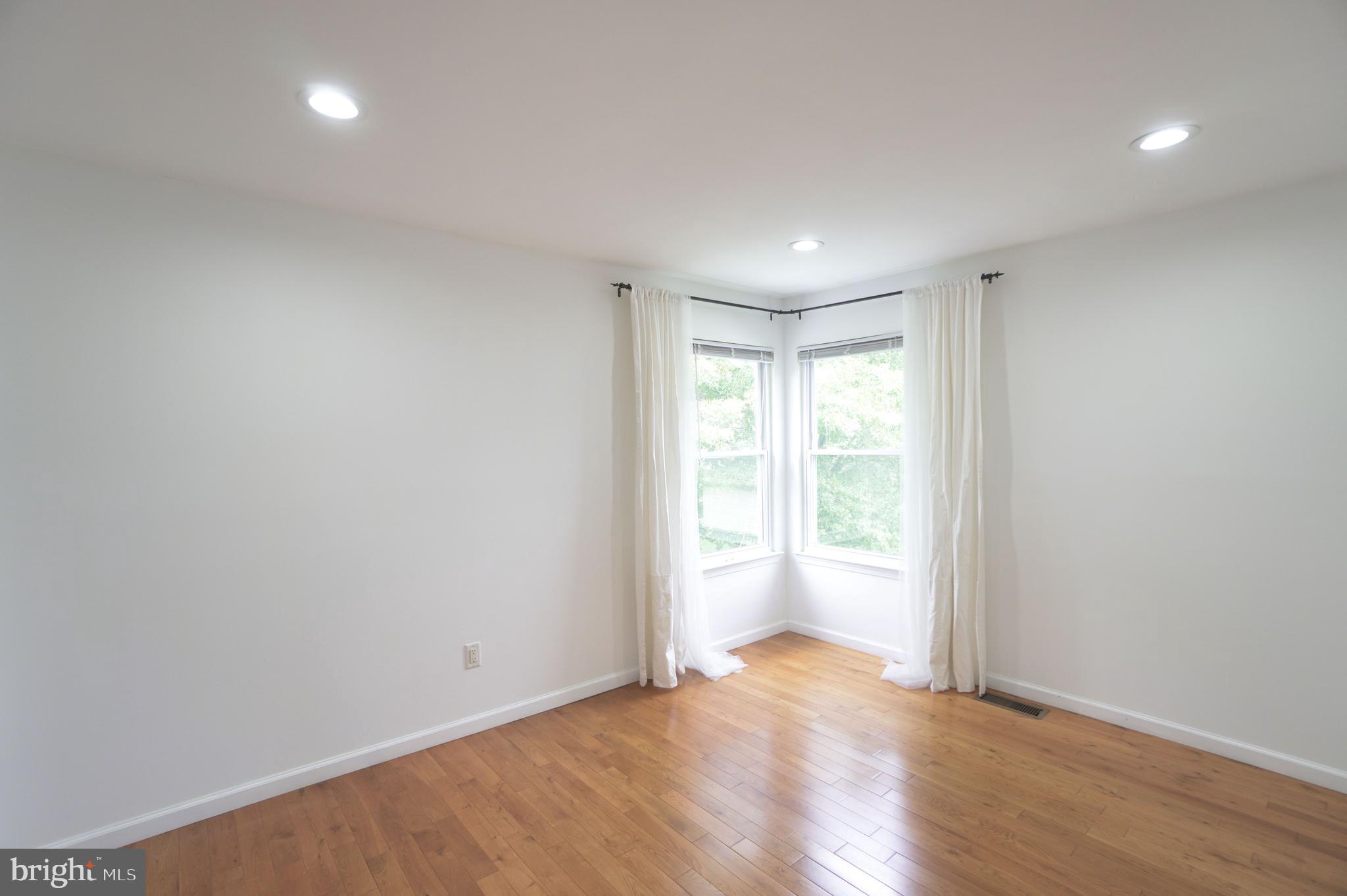 STONE RIDGE - Residential Lease