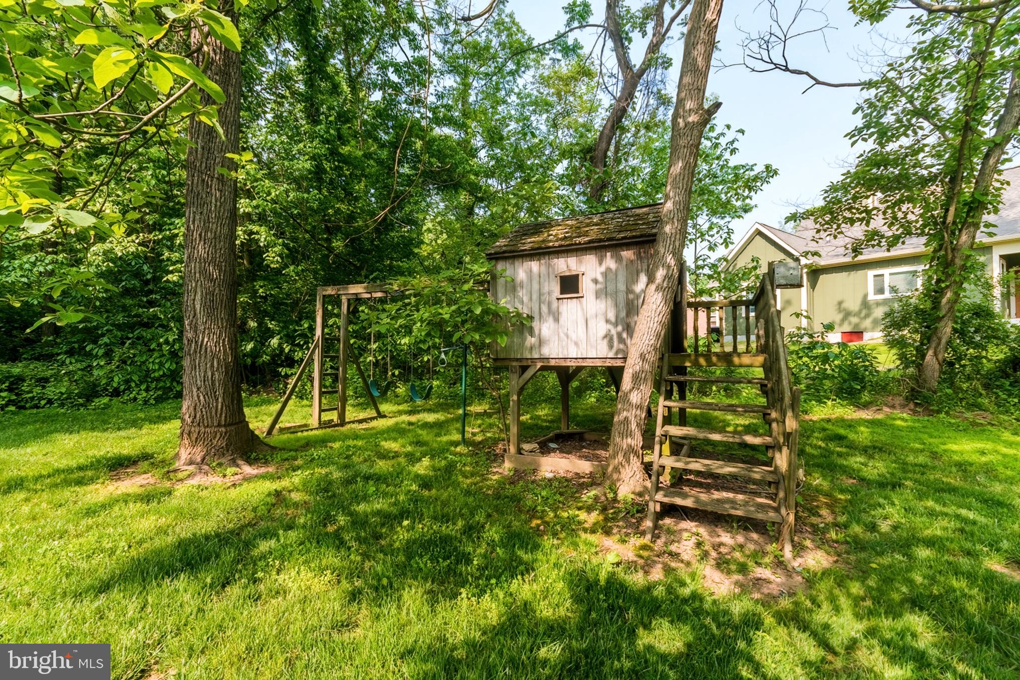 FERNBANK - Residential