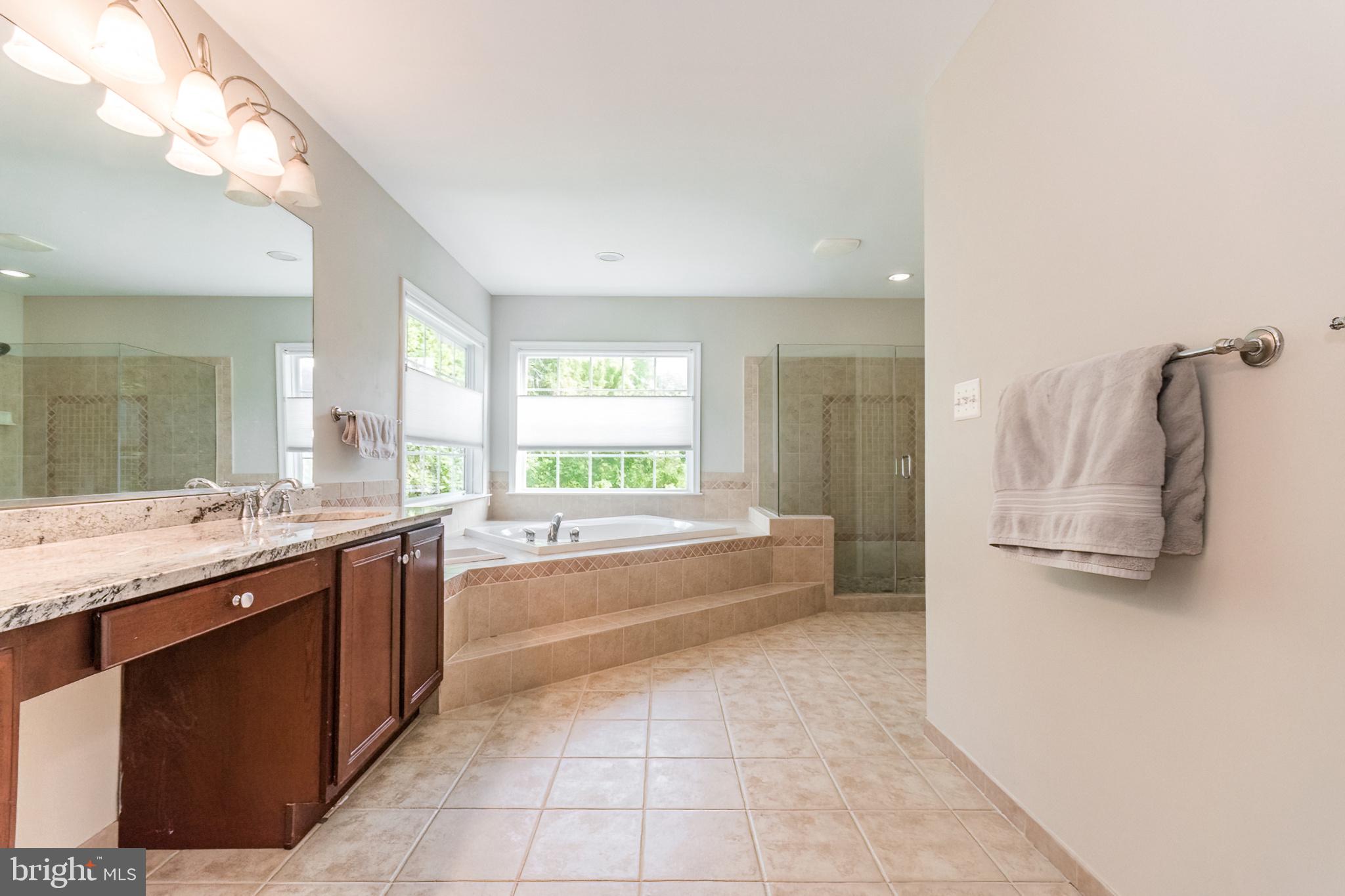 FERNBANK - Residential