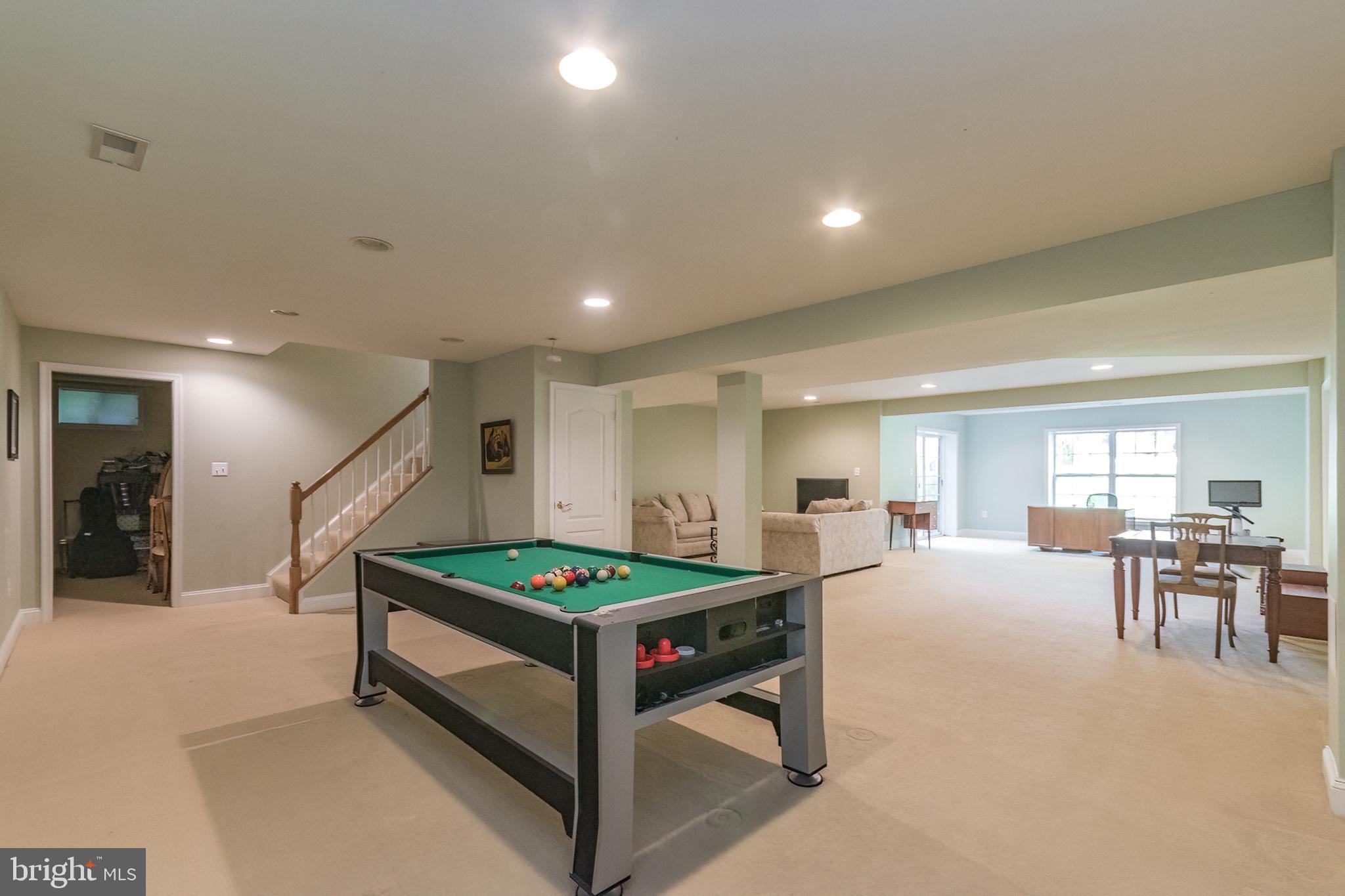 FERNBANK - Residential