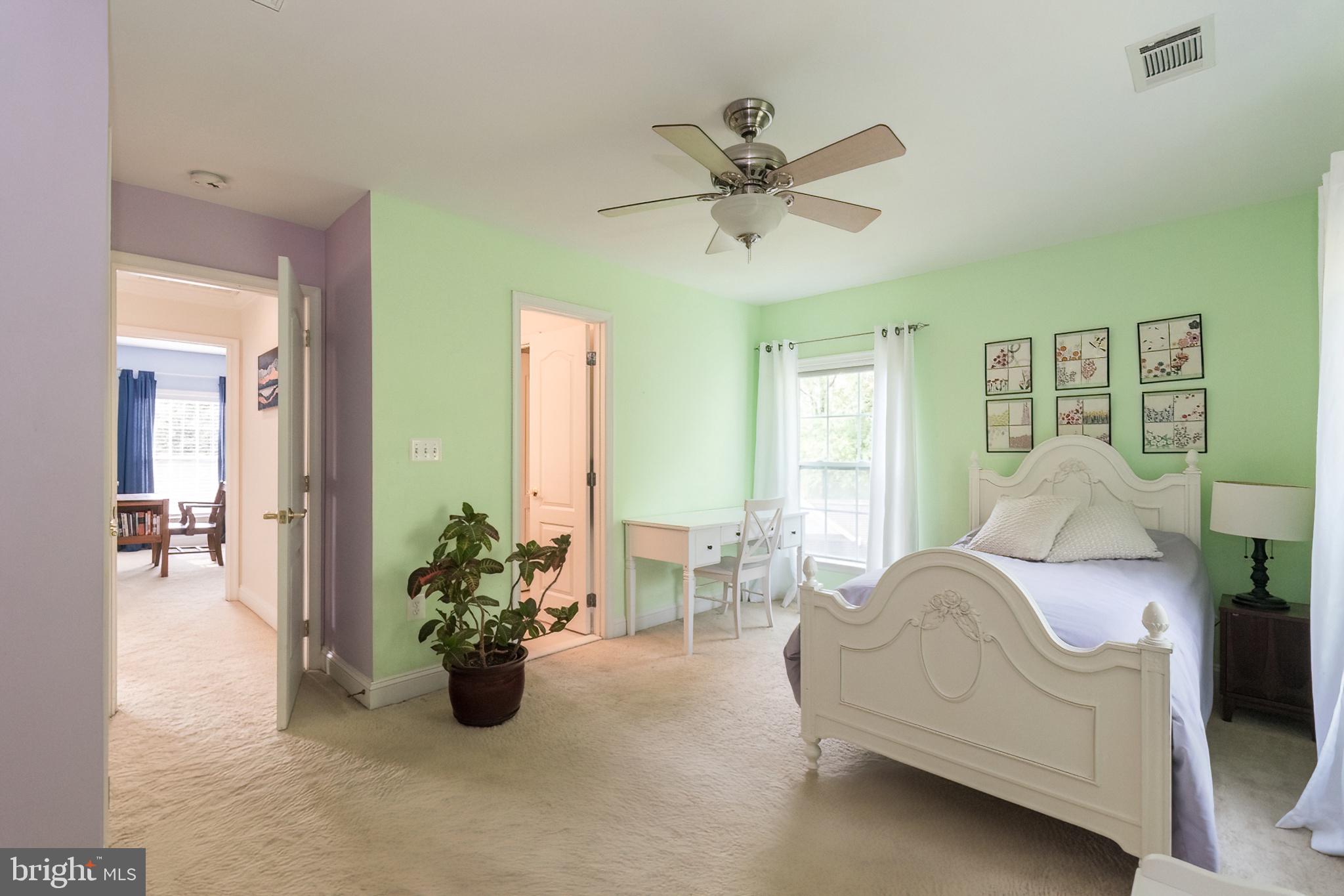 FERNBANK - Residential