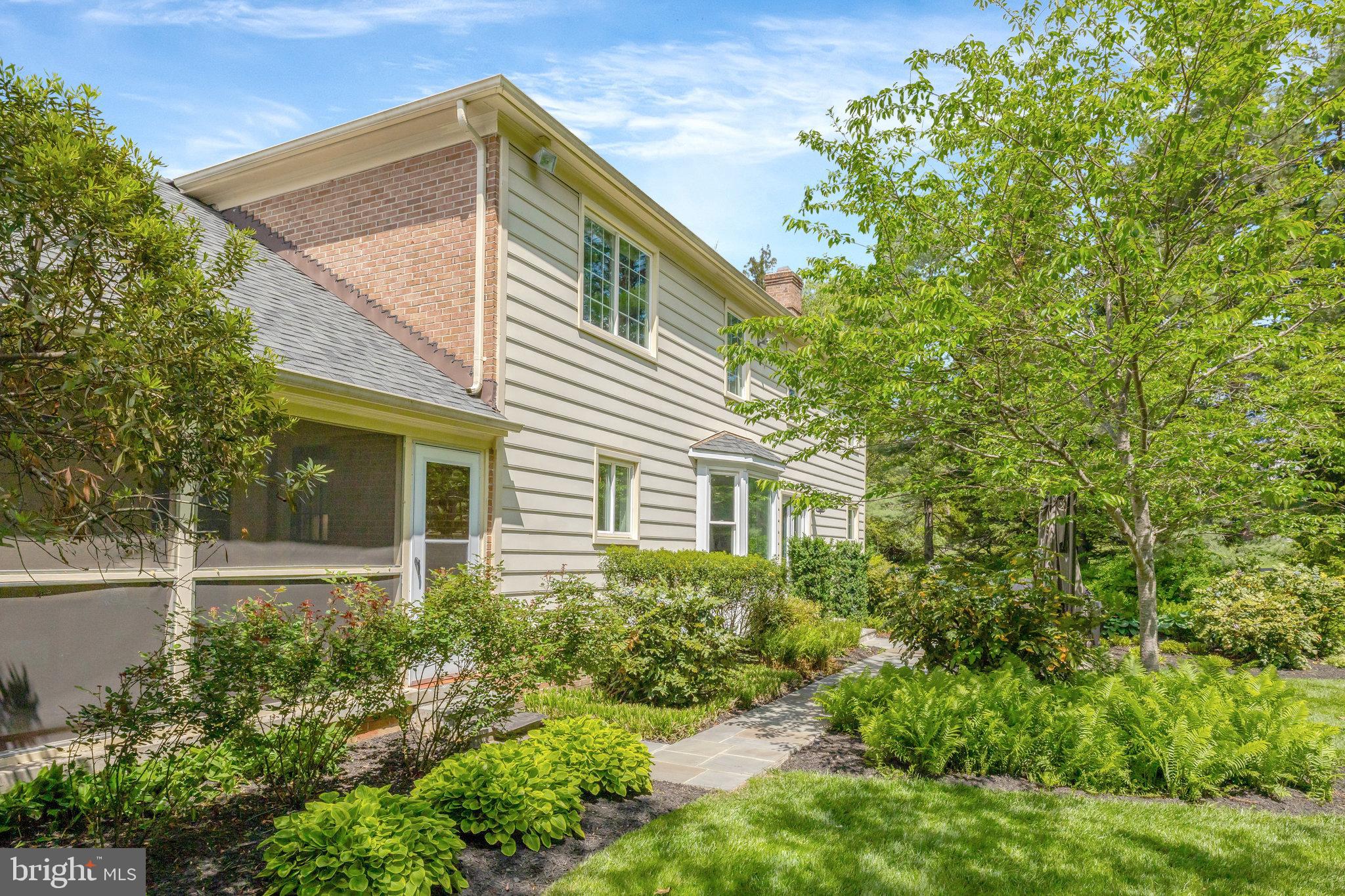 CARPERS FARM - Residential