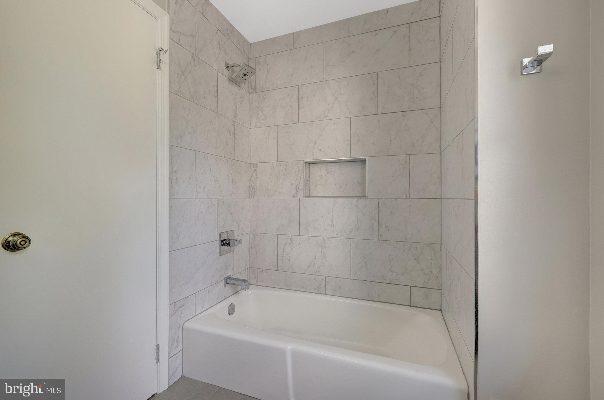 CARPERS FARM - Residential