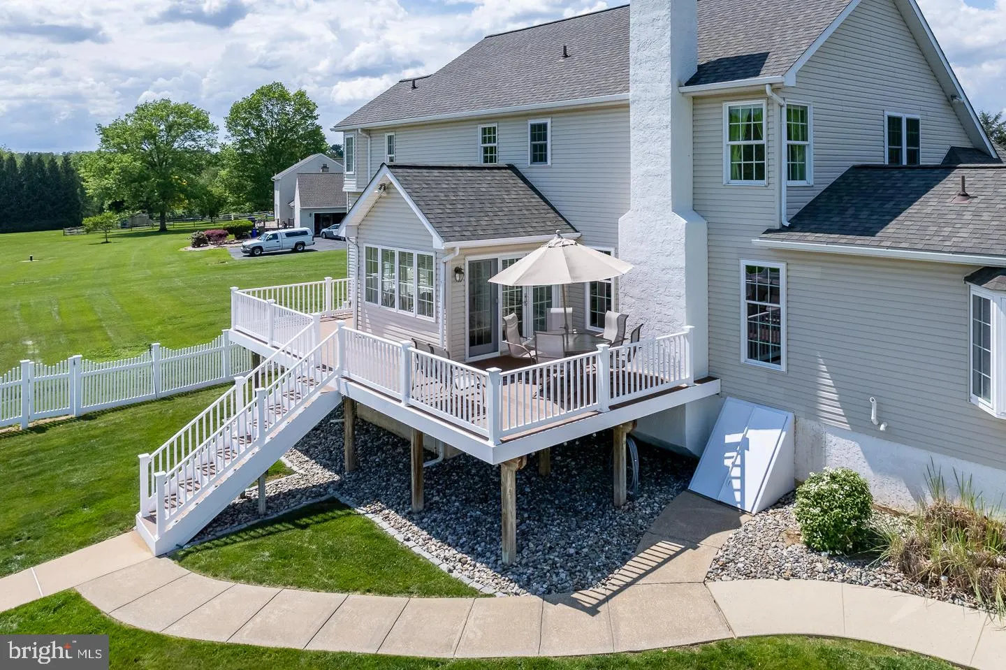 Lincoln University, Pennsylvania 19352, United States, 5 Bedrooms Bedrooms, ,4 BathroomsBathrooms,Residential,Pending,126310