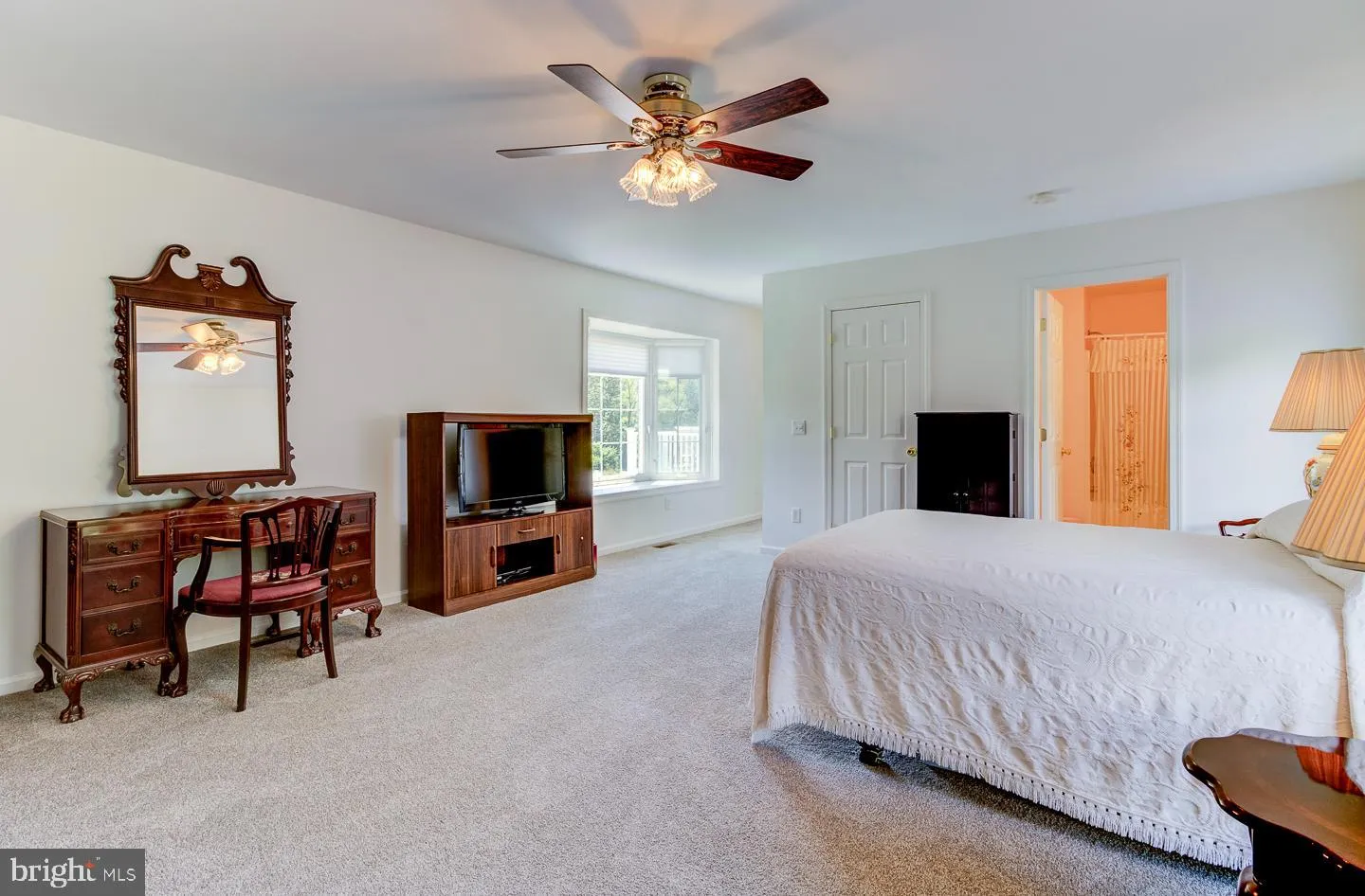 Lincoln University, Pennsylvania 19352, United States, 5 Bedrooms Bedrooms, ,4 BathroomsBathrooms,Residential,Pending,126310