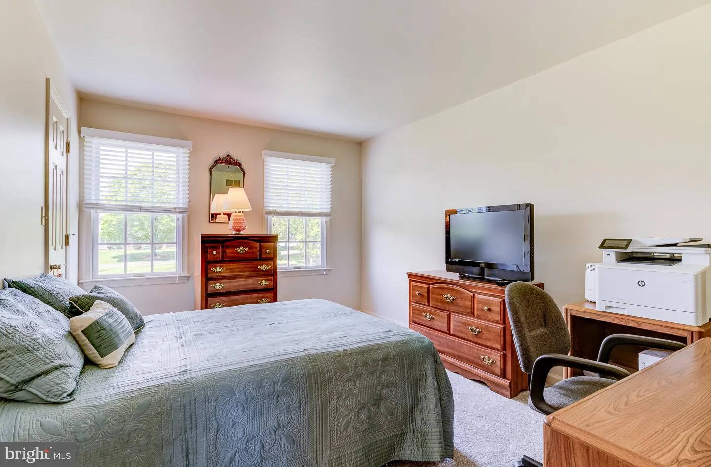 Lincoln University, Pennsylvania 19352, United States, 5 Bedrooms Bedrooms, ,4 BathroomsBathrooms,Residential,Pending,126310