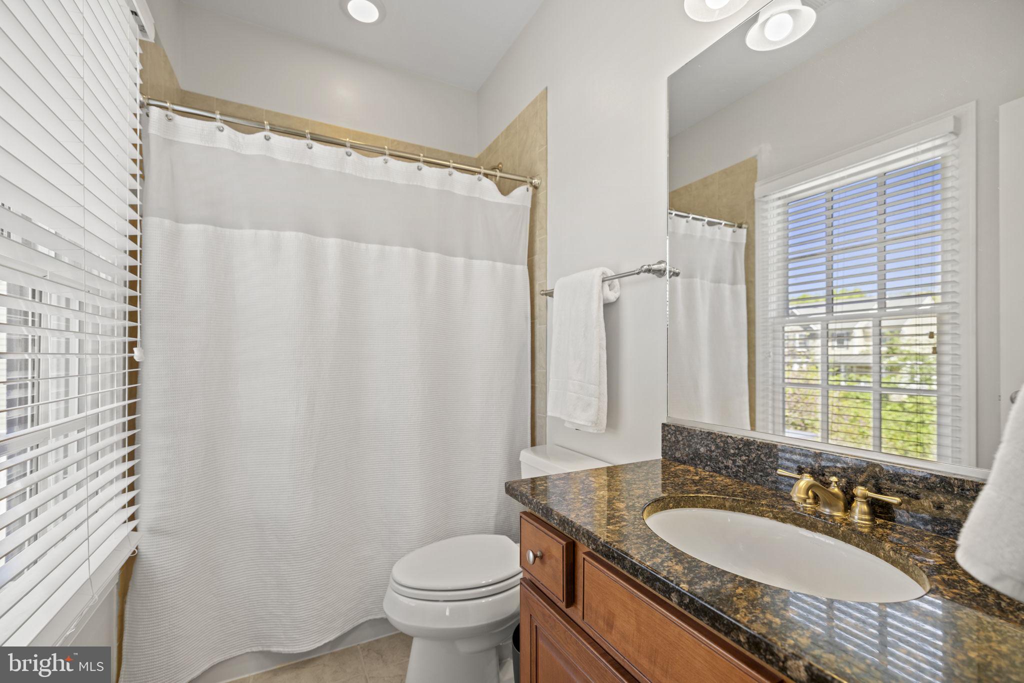 COOPERS GROVE - Residential