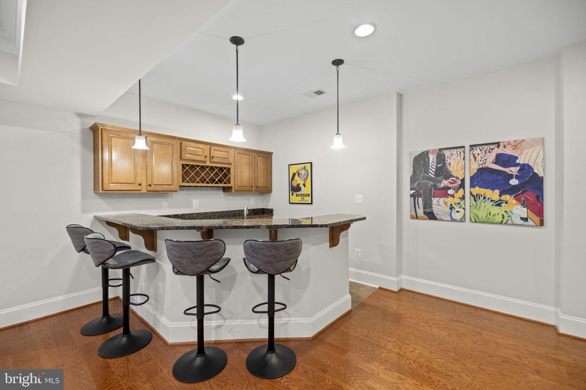 COOPERS GROVE - Residential