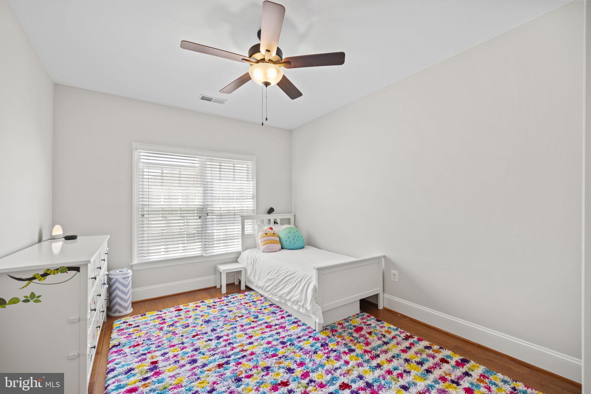 COOPERS GROVE - Residential