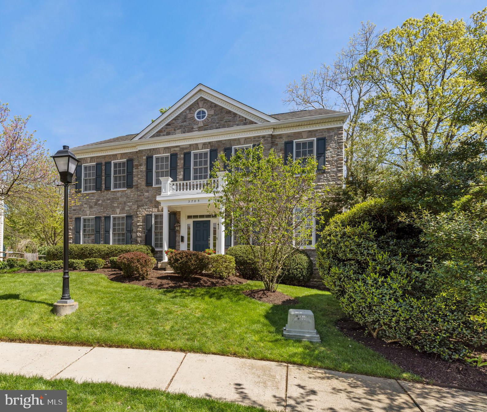 COOPERS GROVE - Residential