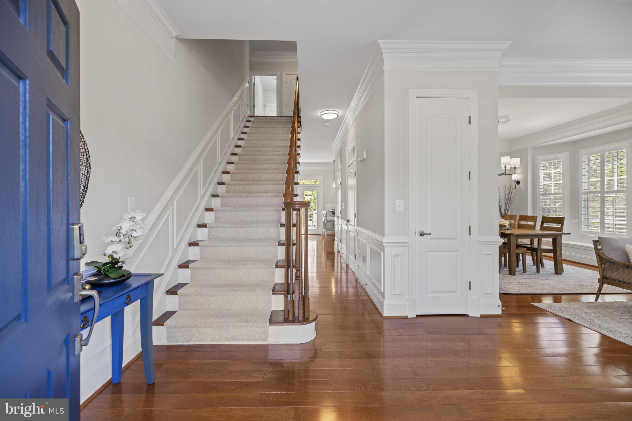 COOPERS GROVE - Residential