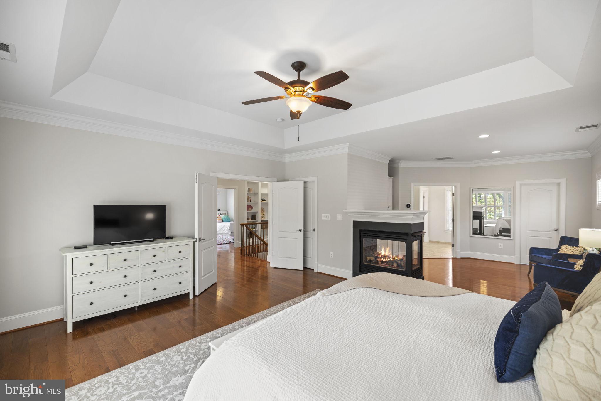 COOPERS GROVE - Residential