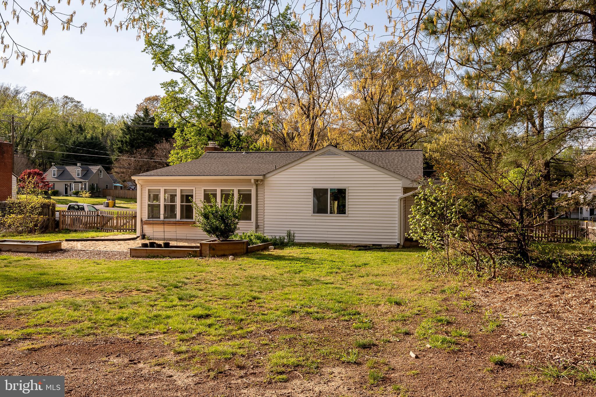 SHORE ACRES - Residential