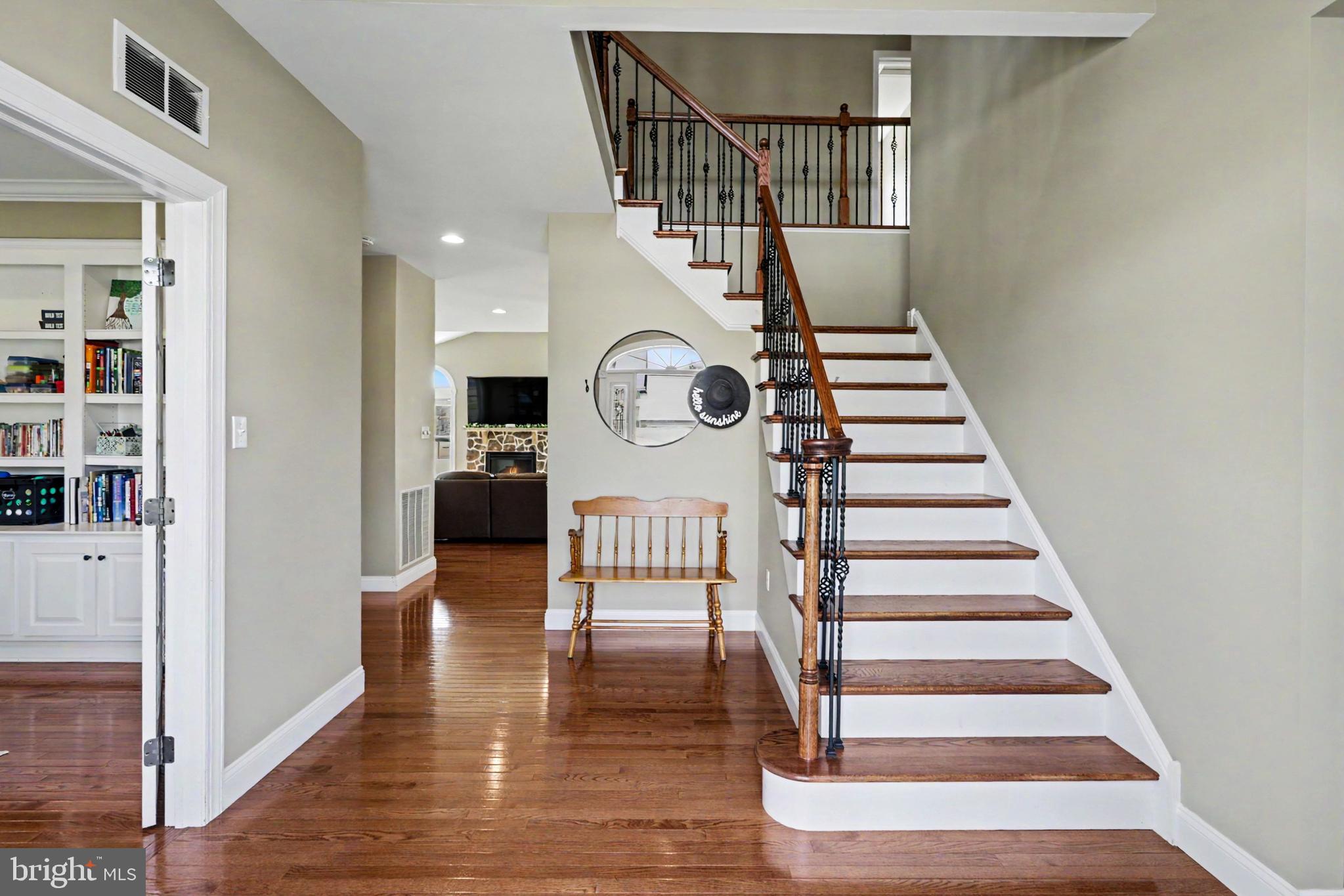 289 SWEETWATER DRIVE