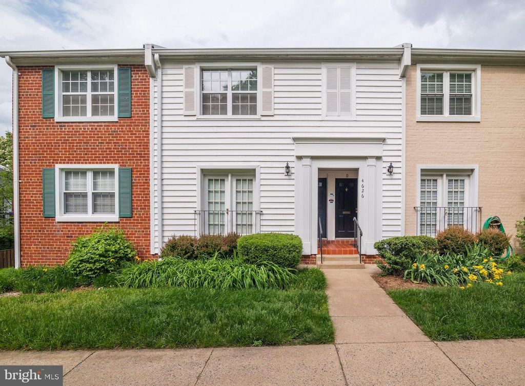 Photo of 4626 - B 28th Road S #B, ARLINGTON, VA 22206 (MLS # VAAR2064416)