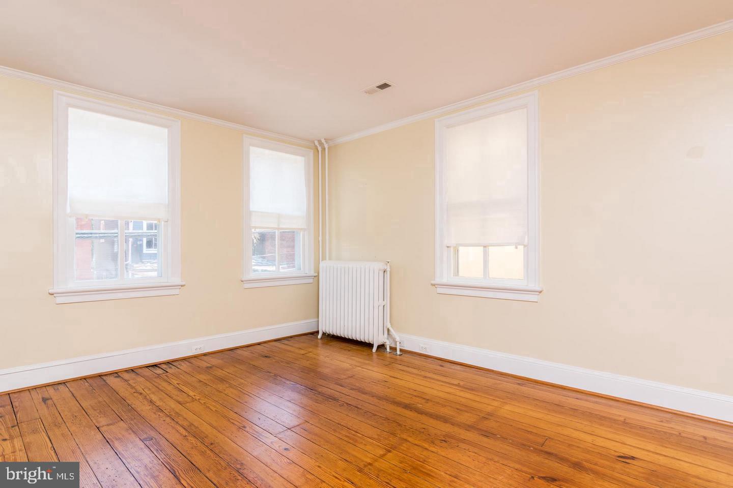 HISTORIC DISTRICT - Residential Lease